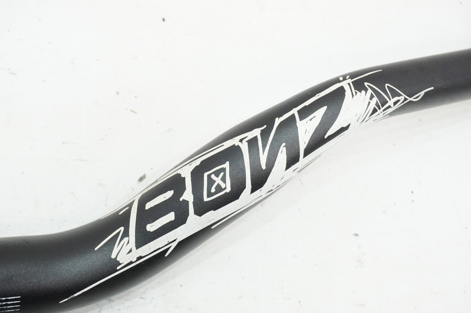 BONZ 「ボンズ」 ライザーバー 710mm φ31.8 ハンドル / 大宮店