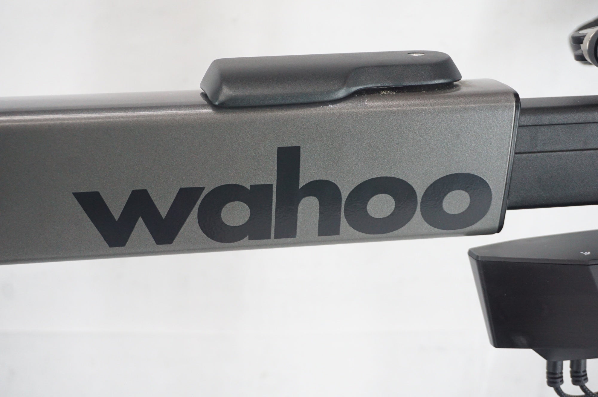 ジャンク WAHOO 「ワフー」 KICKR BIKE スマートバイク / 阪急塚口店