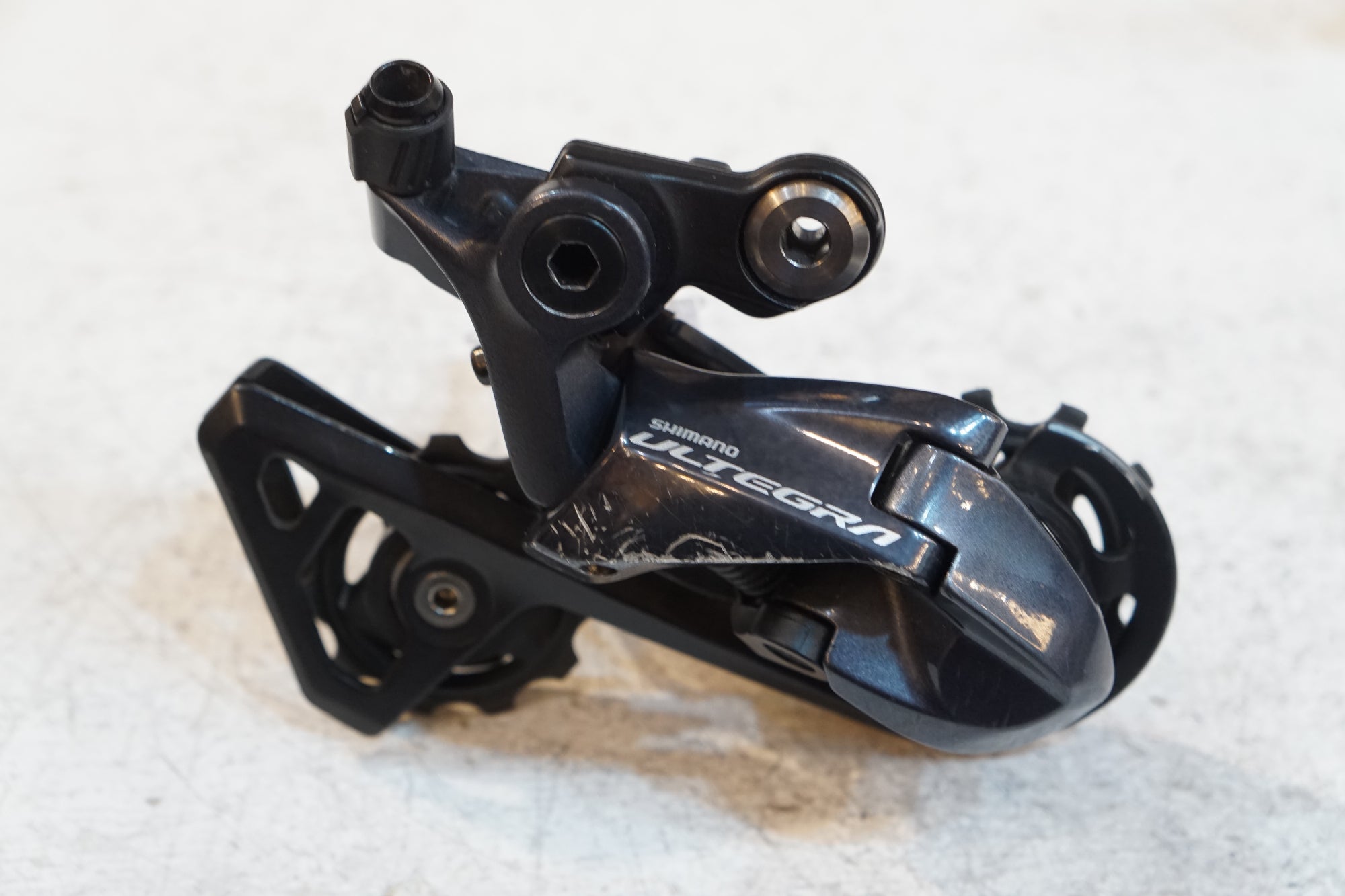 SHIMANO 「シマノ」 ULTEGRA RD-R8000 リアディレイラー / バイチャリ浦和ベース