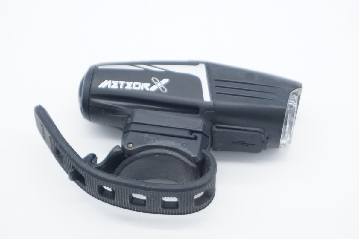 MOON 「ムーン」 METEOR X フロントライト / 滋賀大津店