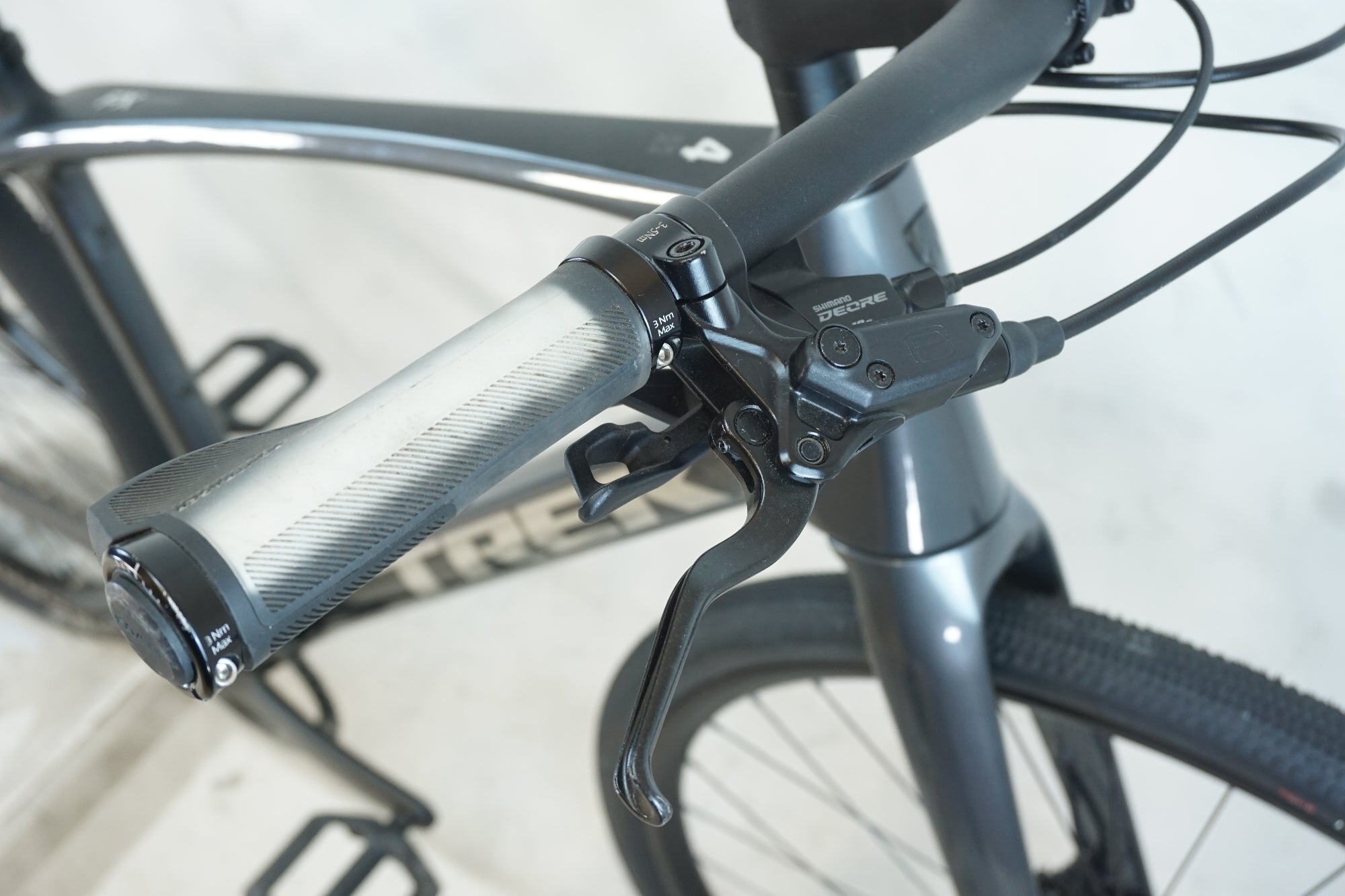 TREK 「トレック」 FX SPORT4 CARBON 2022-2024年モデル クロスバイク / 有明ガーデン店