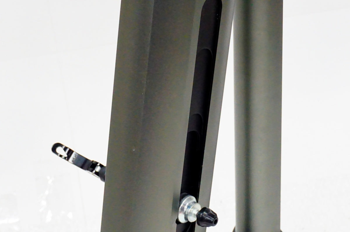 ジャンク WAHOO 「ワフー」 KICKR CLIMB WF122 インドアグレードシミュレーター / 名古屋大須店