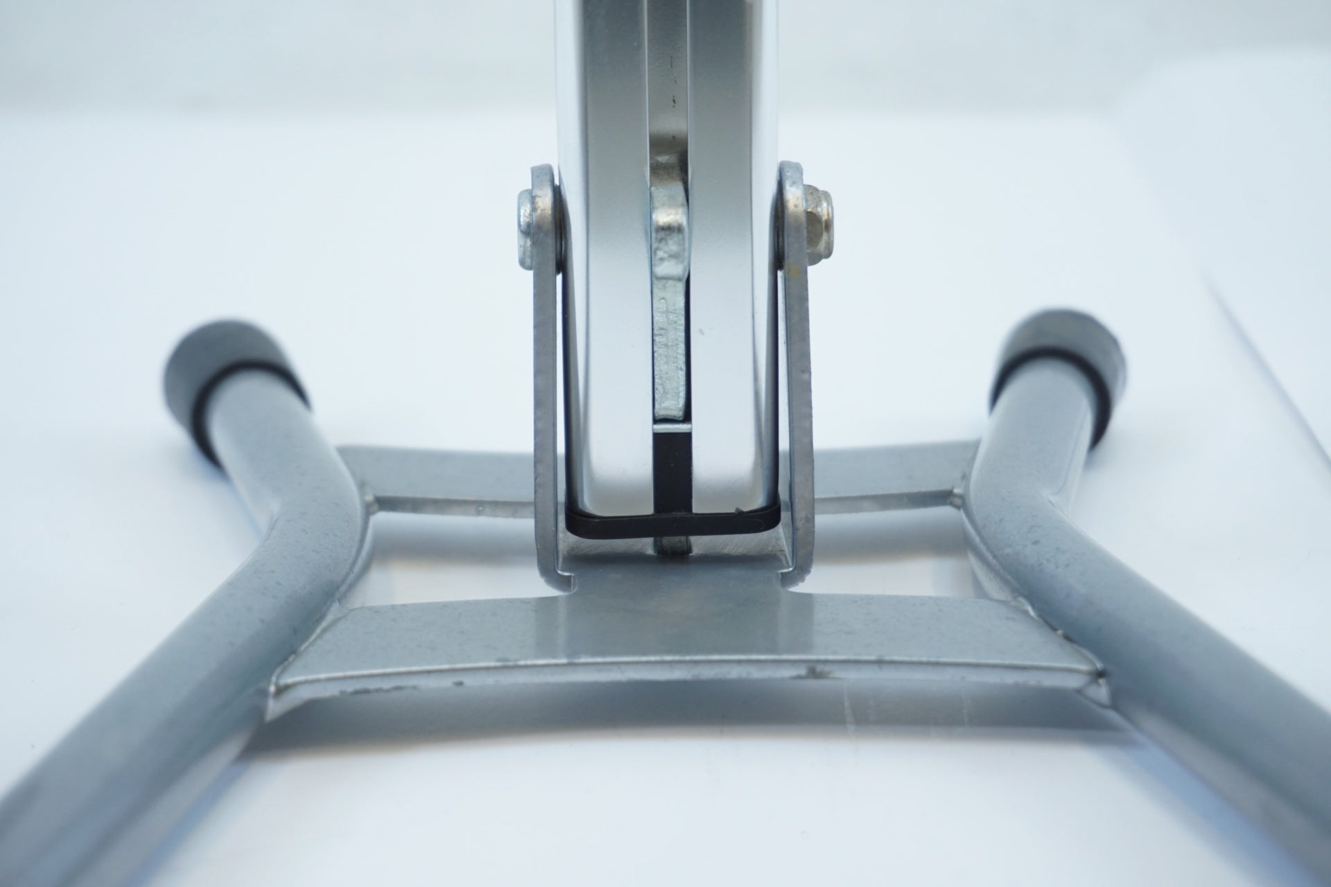 MINOURA 「ミノウラ」 ディスプレイスタンド / 有明ガーデン店