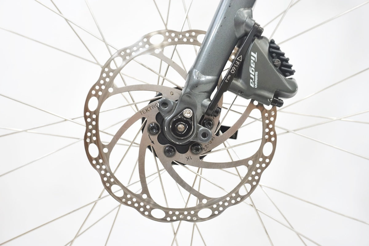 TREK 「トレック」 FX2 DISC 2023年モデル カスタム クロスバイク