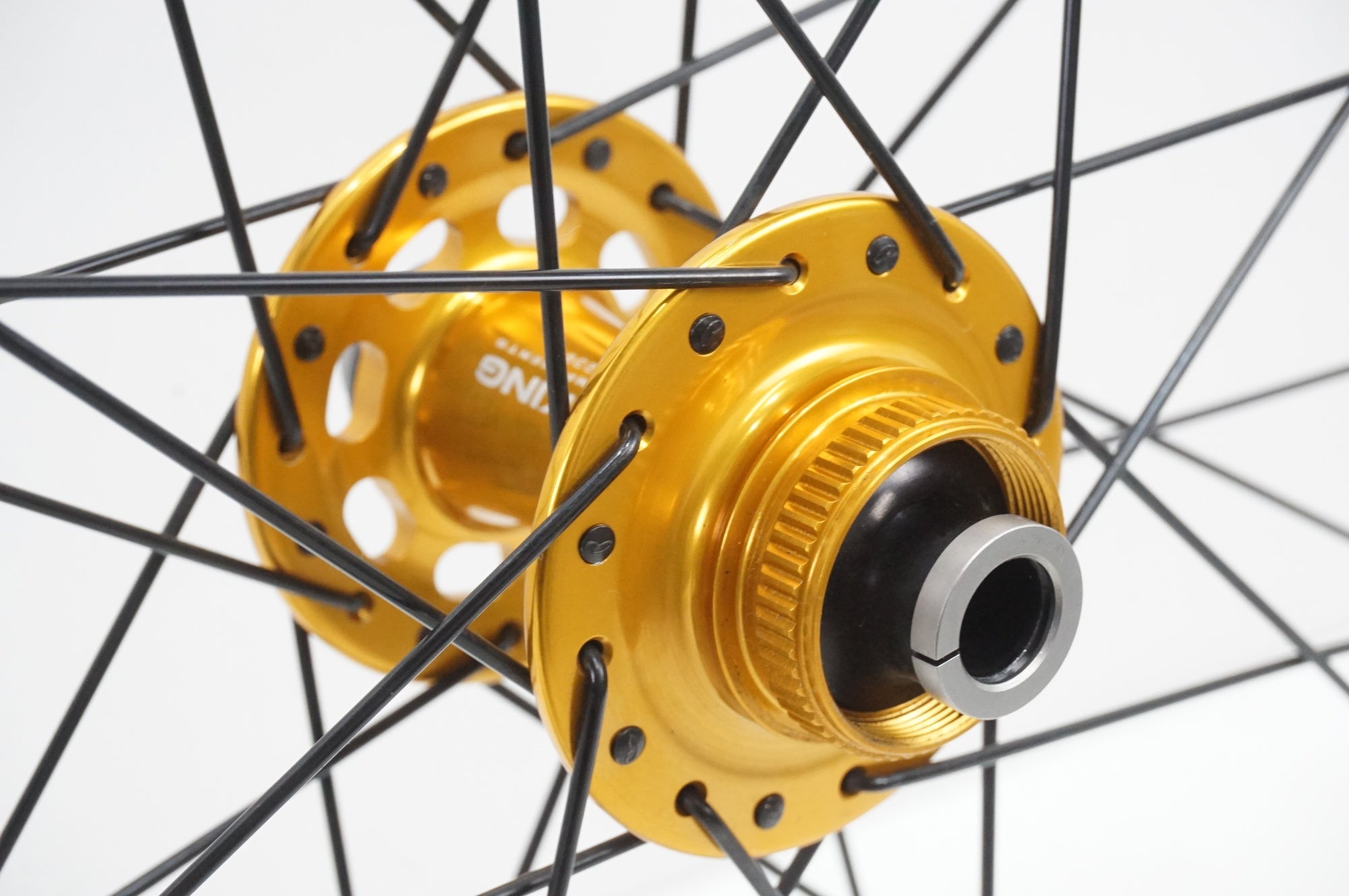 HED 「ヘッド」 BELGIUM R DISC シマノ11S ホイールセット / 大宮店