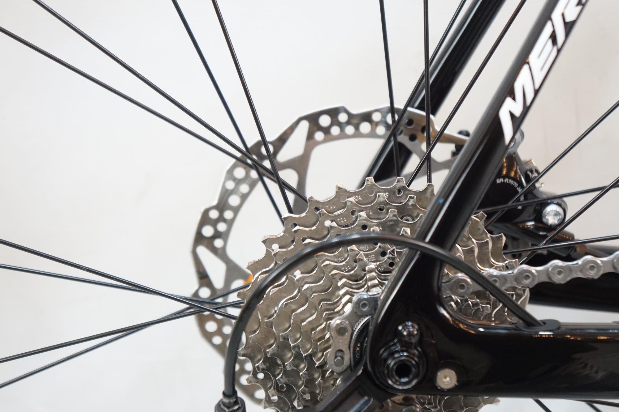 MERIDA 「メリダ」 SCULTURA 4000 DISC 2021年モデル ロードバイク