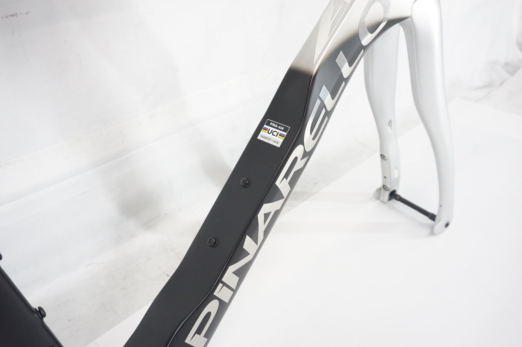 PINARELLO 「ピナレロ」 DOGMA F DISK 2022年モデル フレームセット / 阪急塚口店