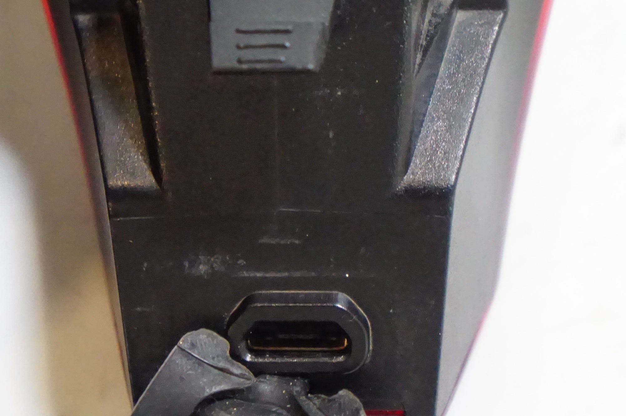 GIANT 「ジャイアント」 NUMEN+ UNICLIP TL リアライト / 熊谷本店