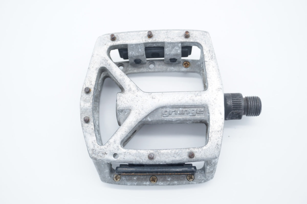 GRANGE 「グランジ」 ペダル / 滋賀大津店
