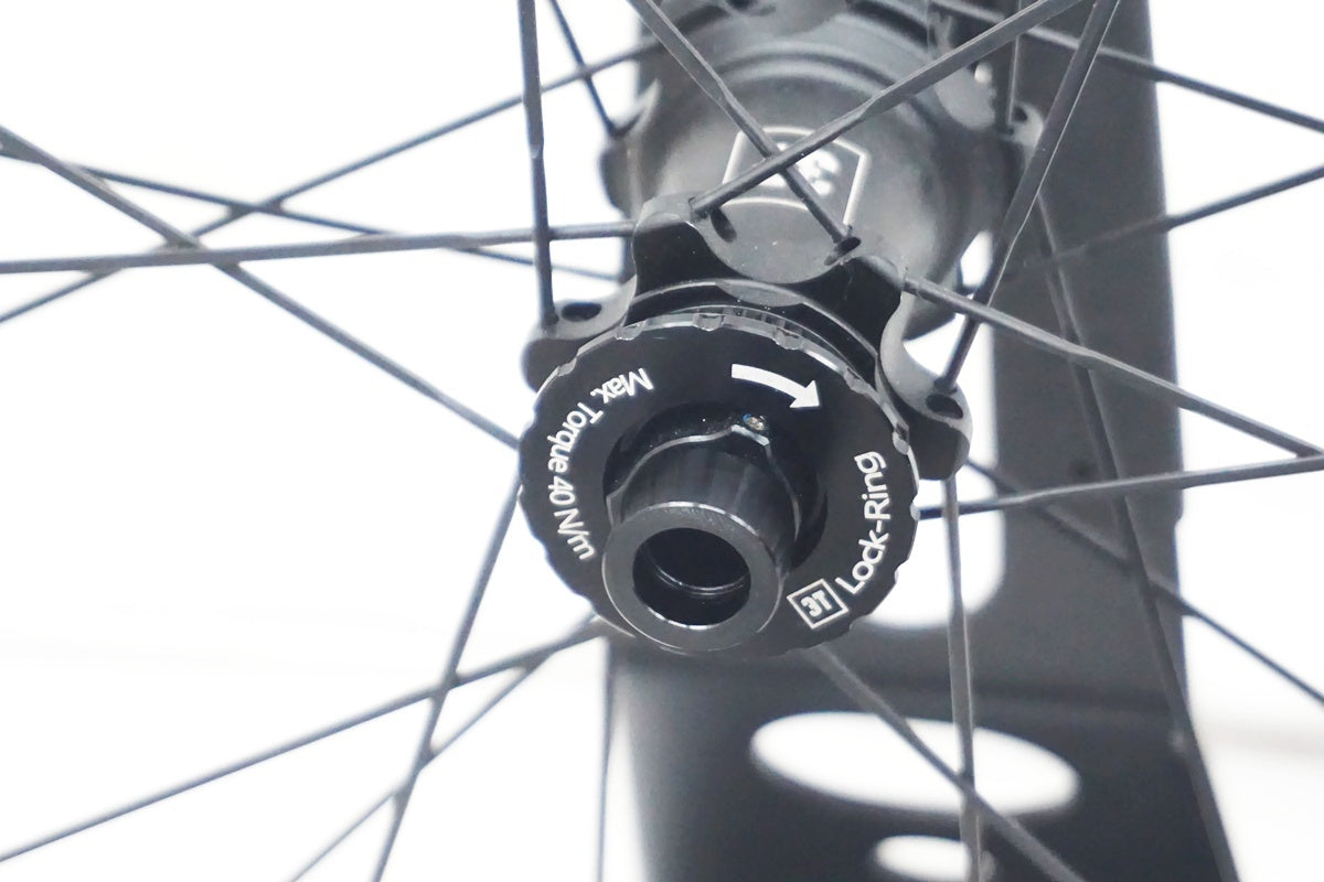 3T 「スリーティー」 DISCUS C35 TEAM STEALTH シマノ11速 ホイールセット / 大阪美原北インター店