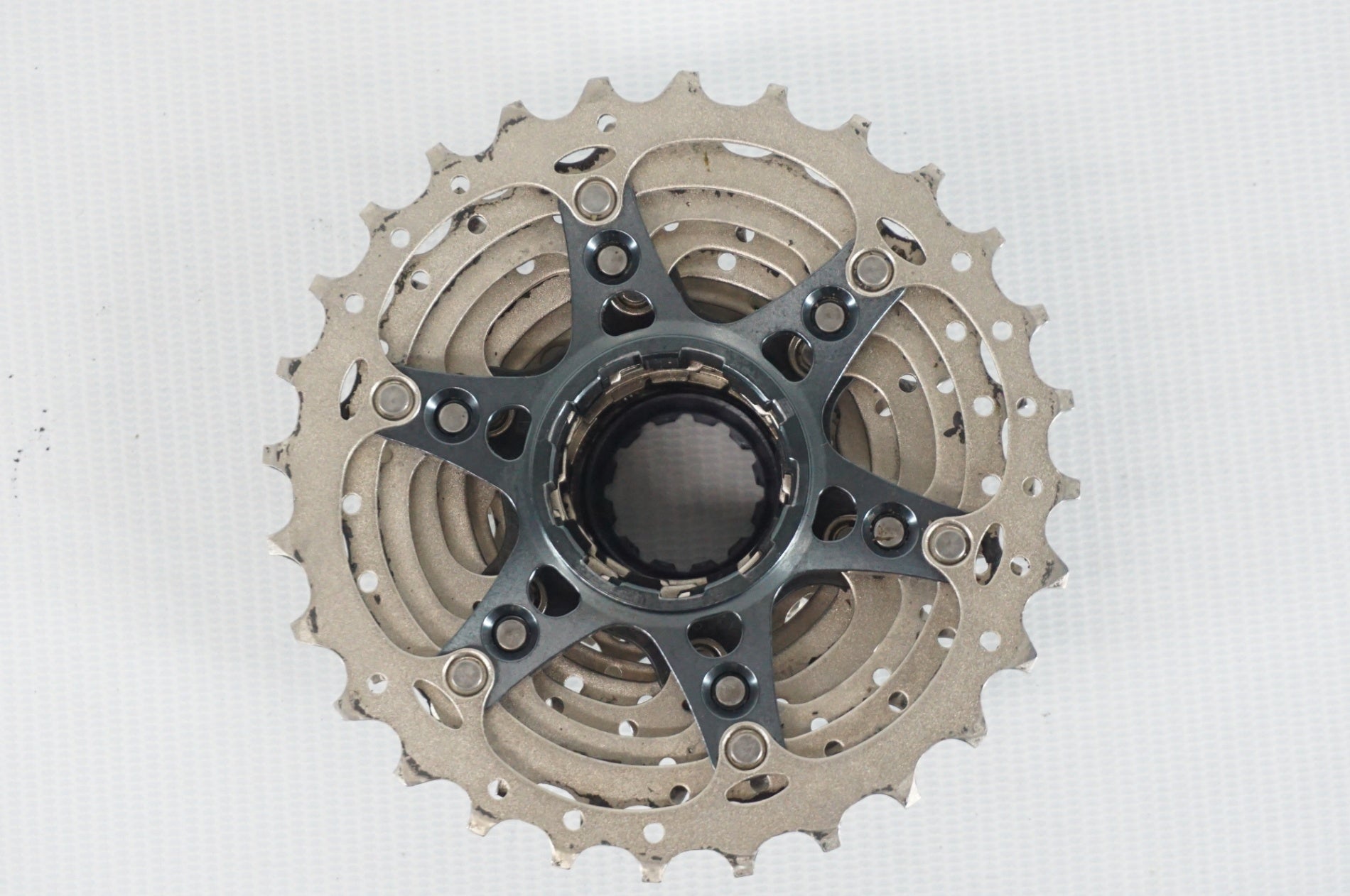 SHIMANO 「シマノ」 ULTEGRA CS-R8000 11-28T スプロケット / 阪急塚口