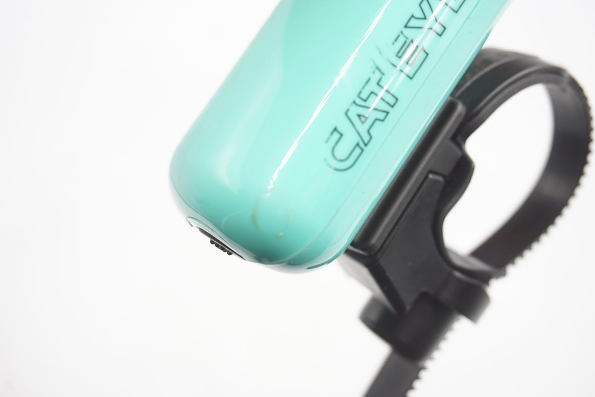 CATEYE 「キャットアイ」 HL-EL130 フロントライト / 奈良店