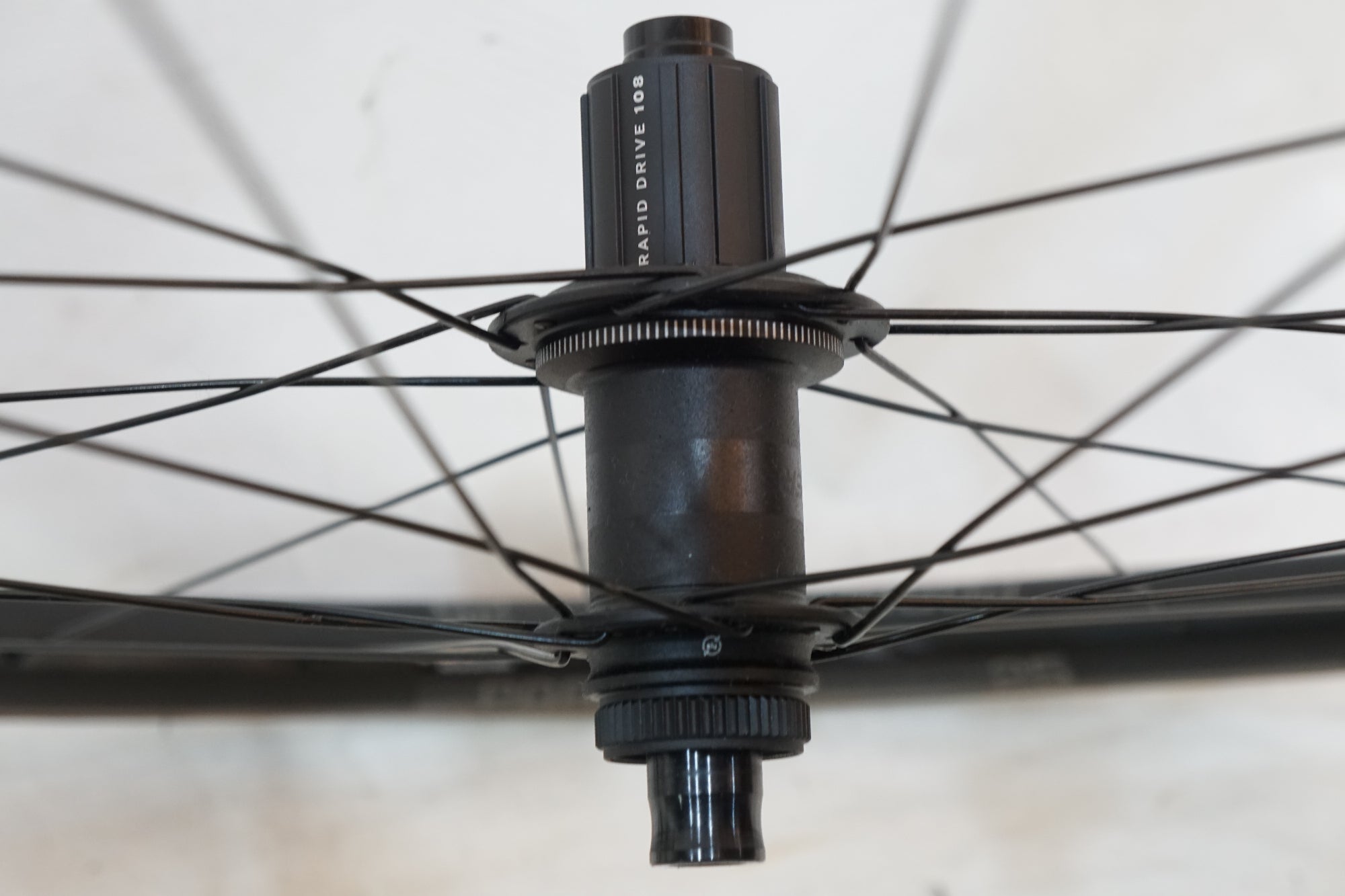 BONTRAGER 「ボントレガー」 PARADIGM COMP25 シマノ11速 622×25C ホイールセット / バイチャリ浦和ベース