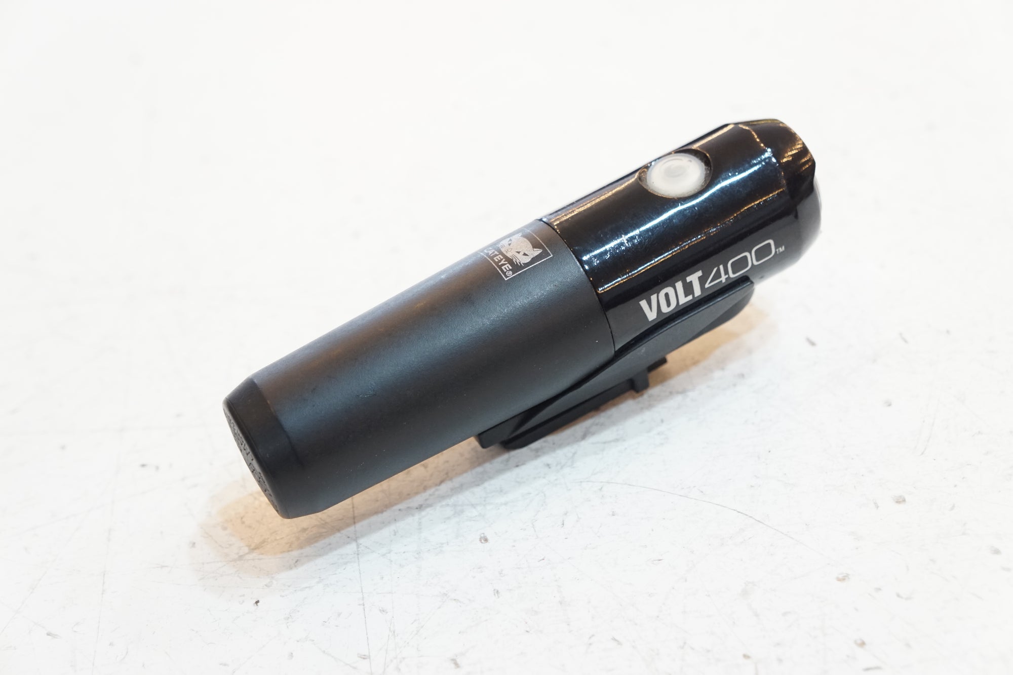 CATEYE 「キャットアイ」 VOLT 400 ライト / バイチャリ浦和ベース