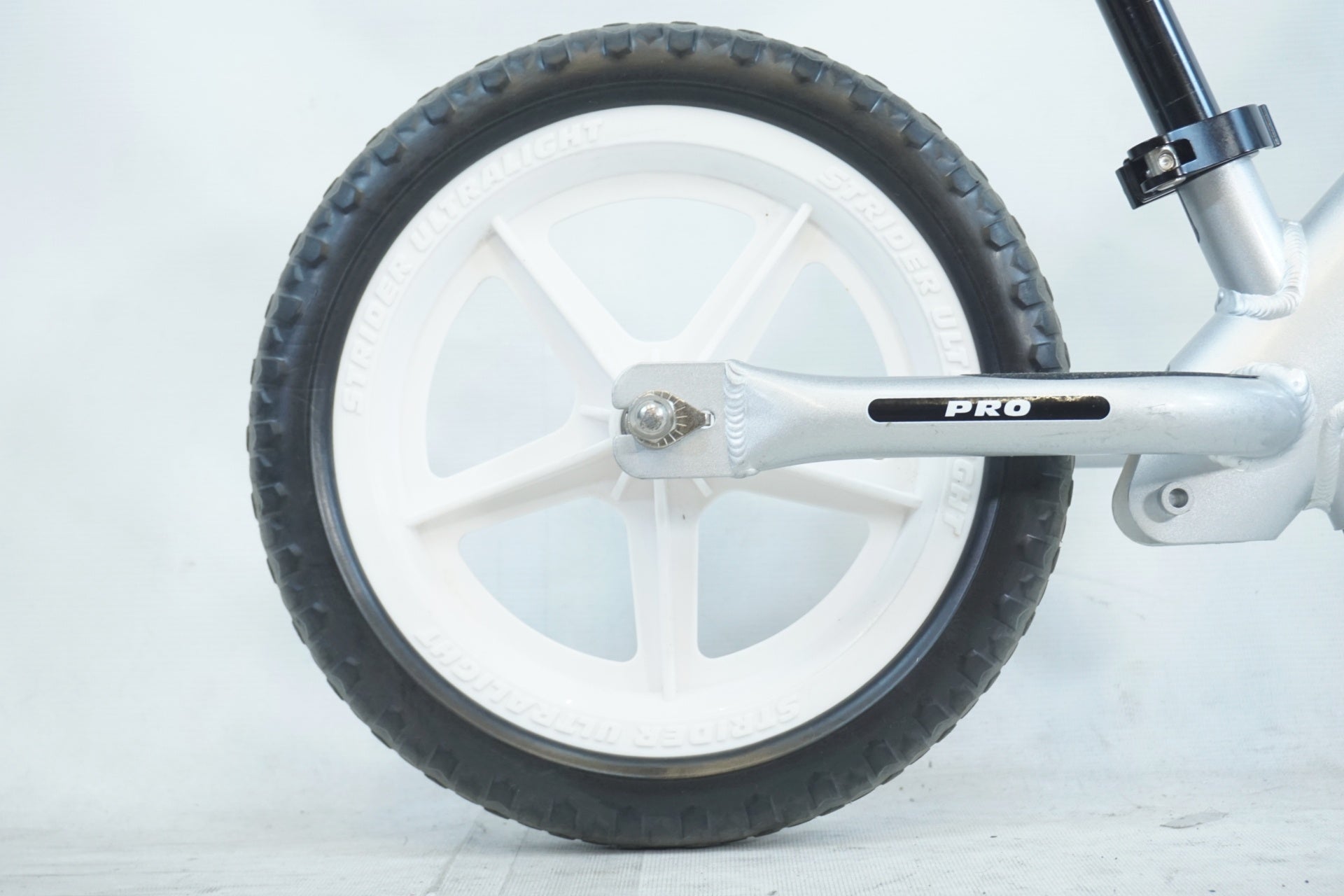 STRIDER 「ストライダー」 SPORT 12 2015年モデル キッズバイク / 有明ガーデン店