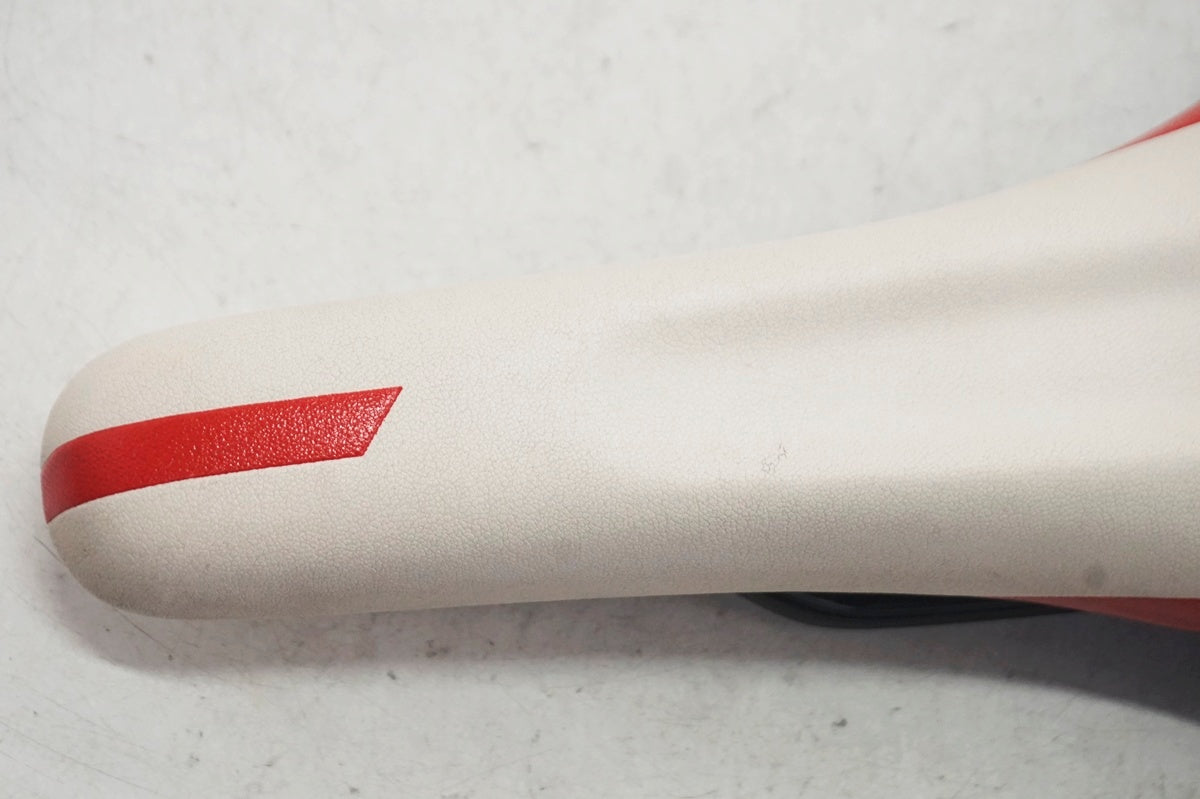 SELLE ROYAL 「セラロイヤル」 MUUR ZERO サドル / 大阪門真店