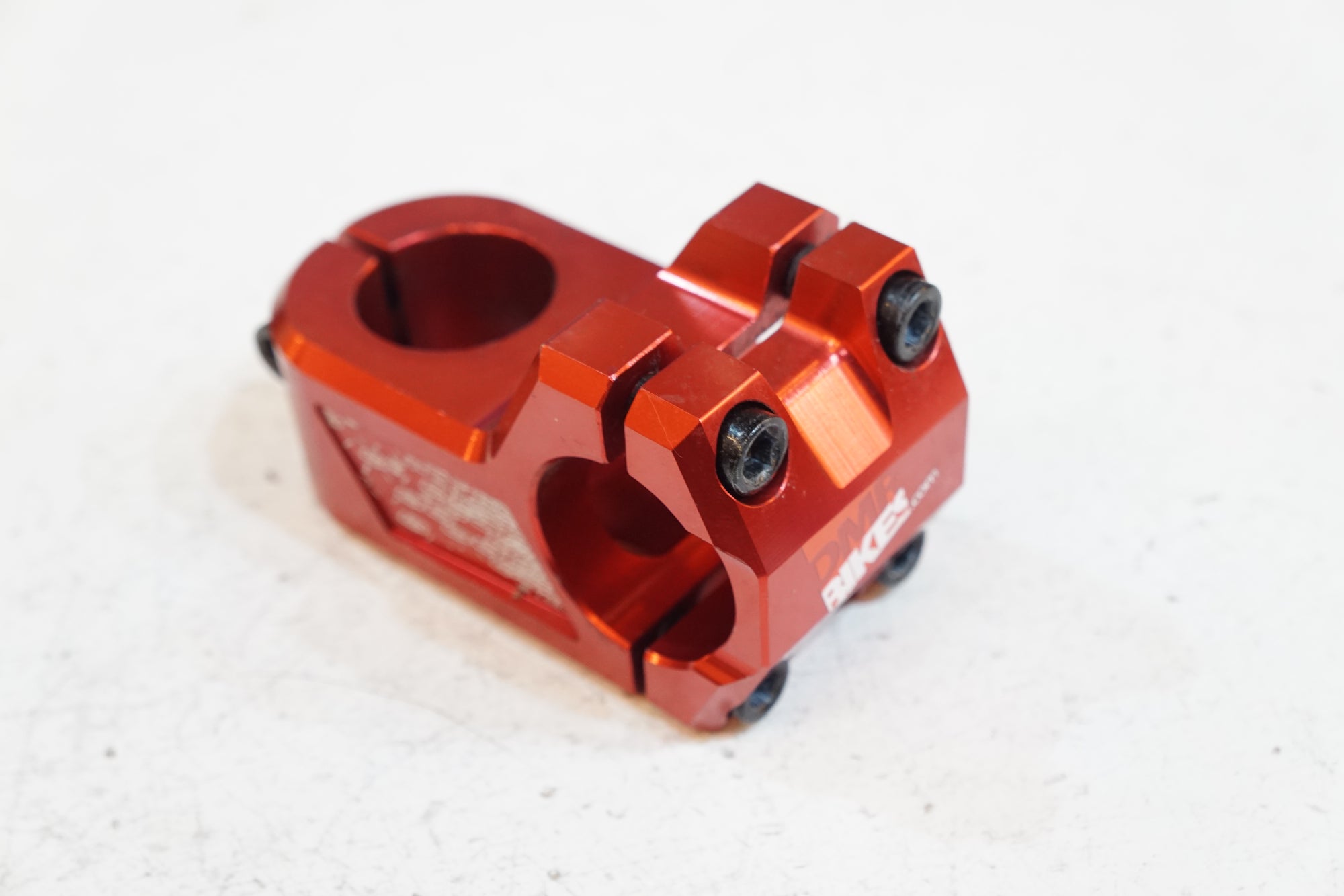 DMR 「ディーエムアール」 BIKES φ31.8 50mm ステム / バイチャリ浦和ベース
