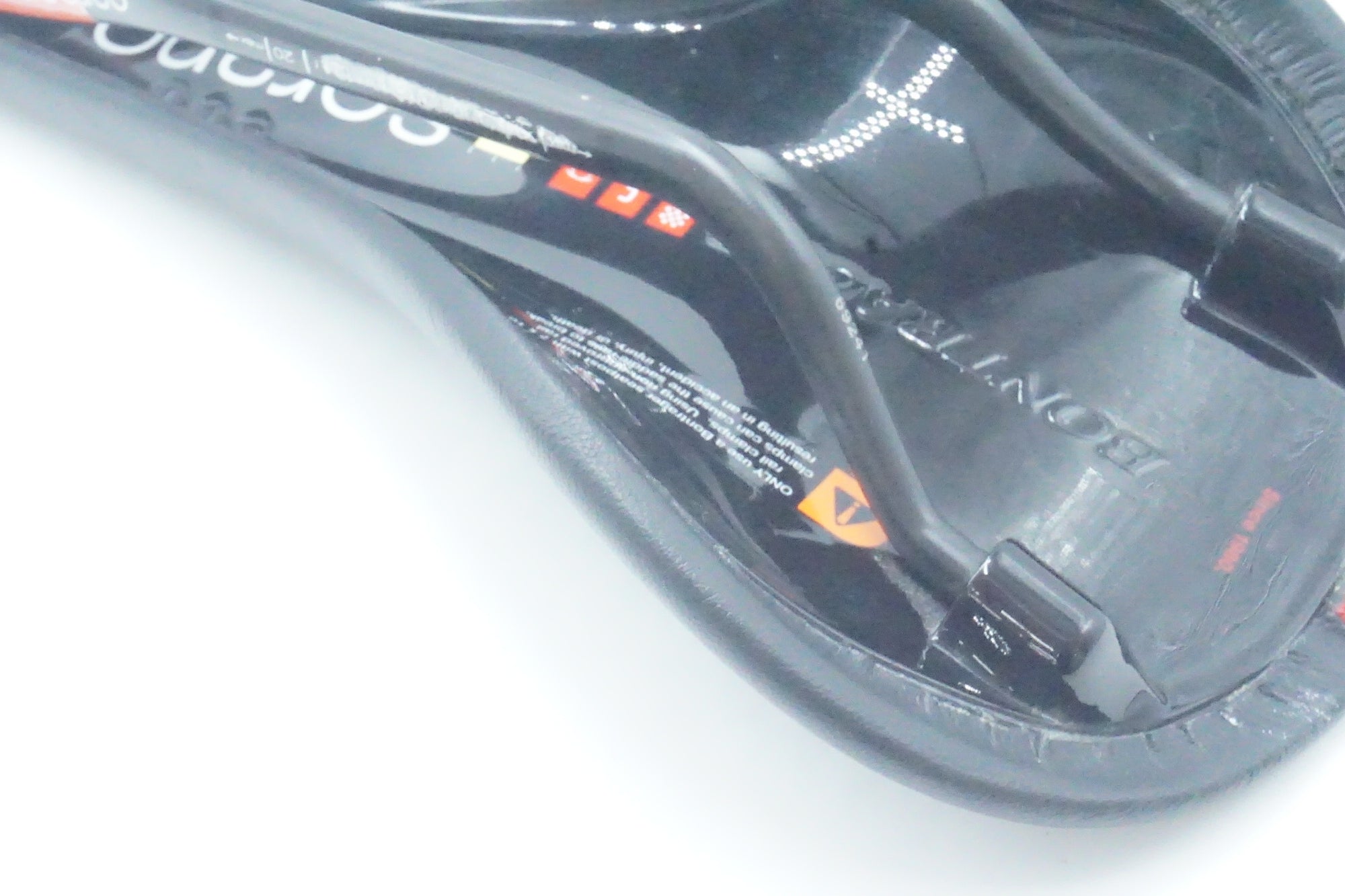 下松)BONTRAGER ボントレガー サドル SERANO RXL 138mm カーボンレール ブラック 黒 ◆★B231002R09A KK02A BONTRAGER「ボントレガー」 serano RXL 138mm サドル/ 京都西院