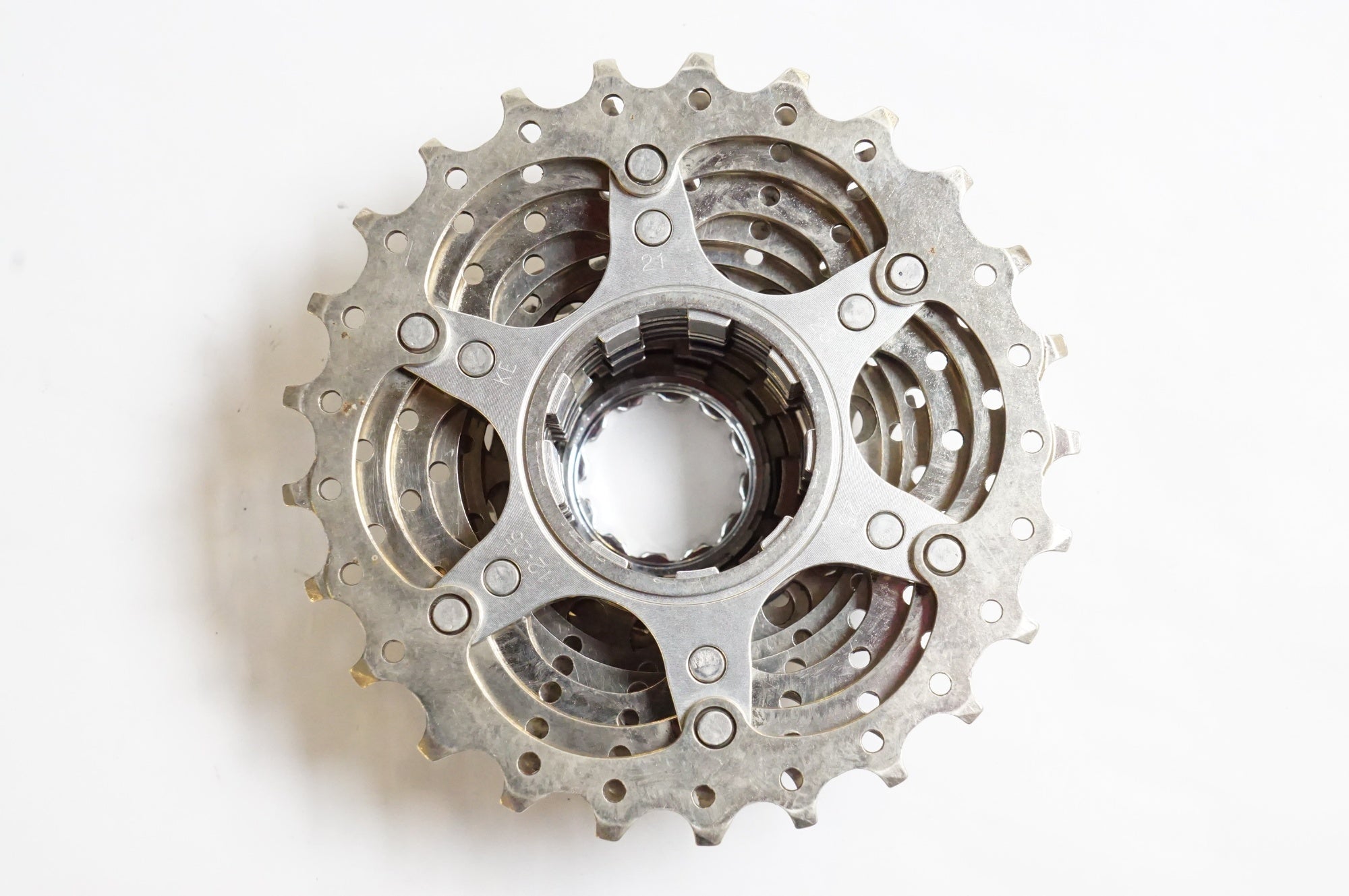 SHIMANO 「シマノ」 105 CS-5700 12-25T スプロケット / 熊谷本店