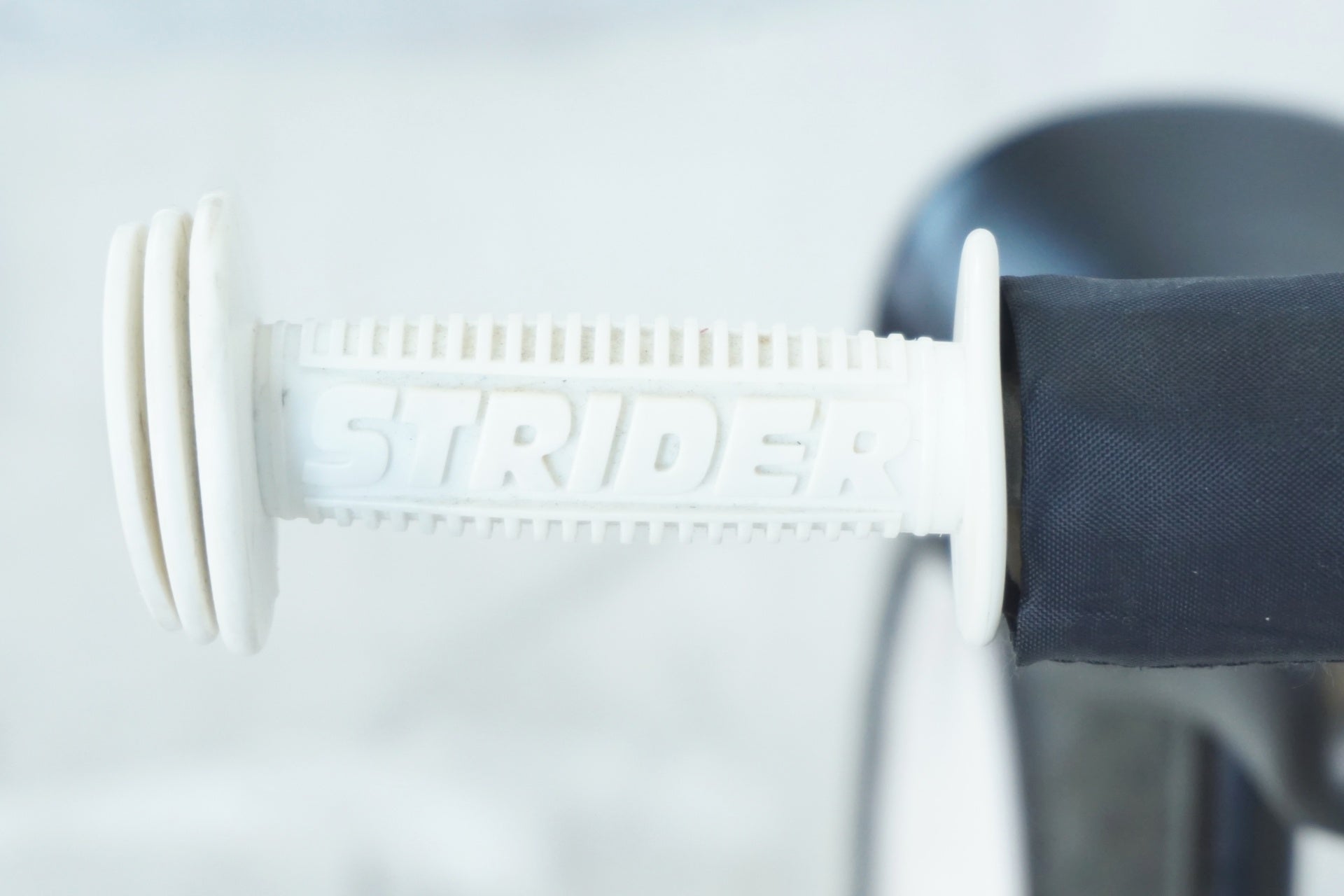 STRIDER 「ストライダー」 SPORT 12 2015年モデル キッズバイク / 有明ガーデン店