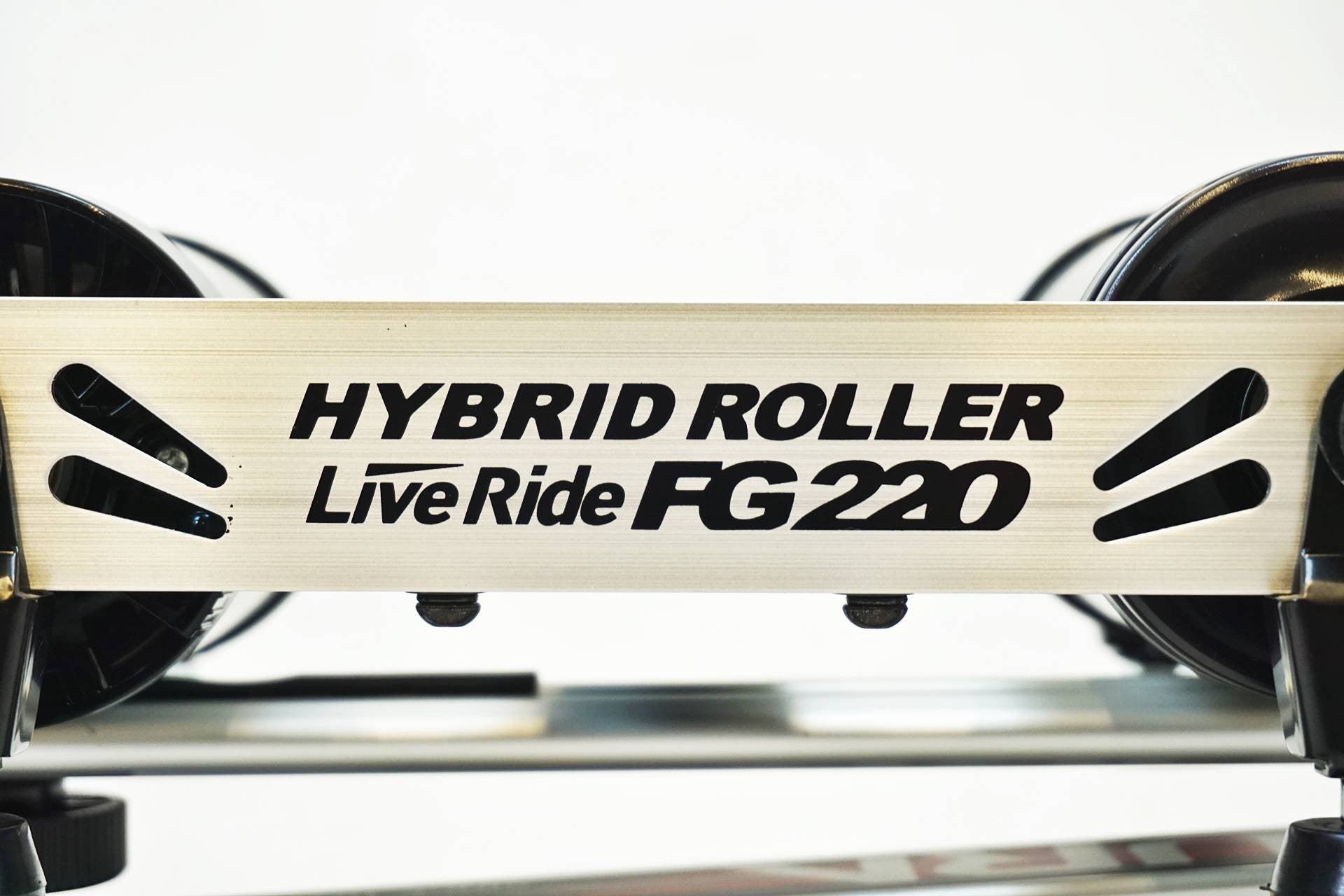 MINOURA 「ミノウラ」 HYBRID ROLLER LIVE RIDE FG220 サイクルトレーナー / 有明ガーデン店