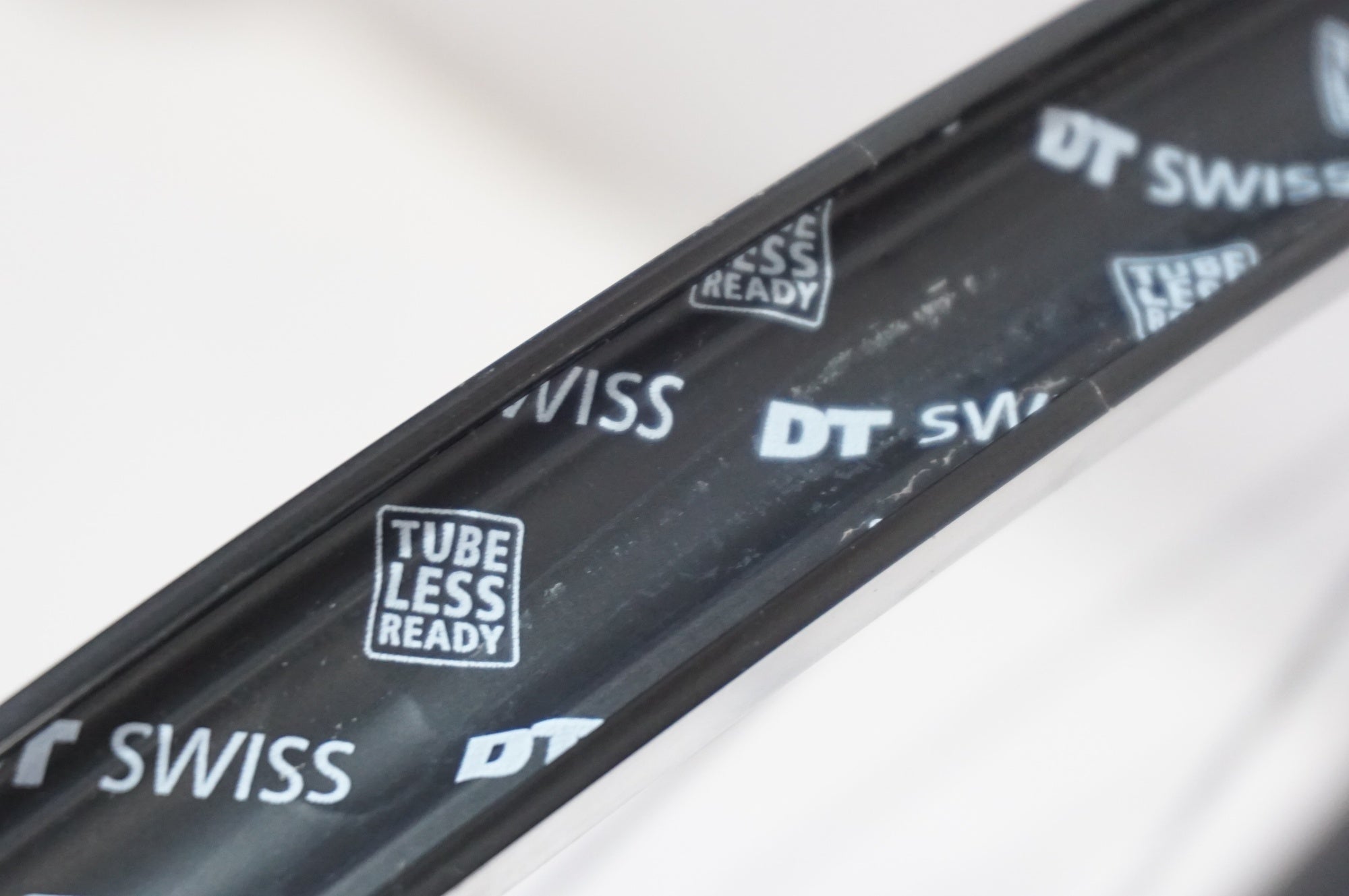 DT SWISS 「ディーティースイス」 P1800 SPLINE シマノ11速 ホイールセット / 世田谷店