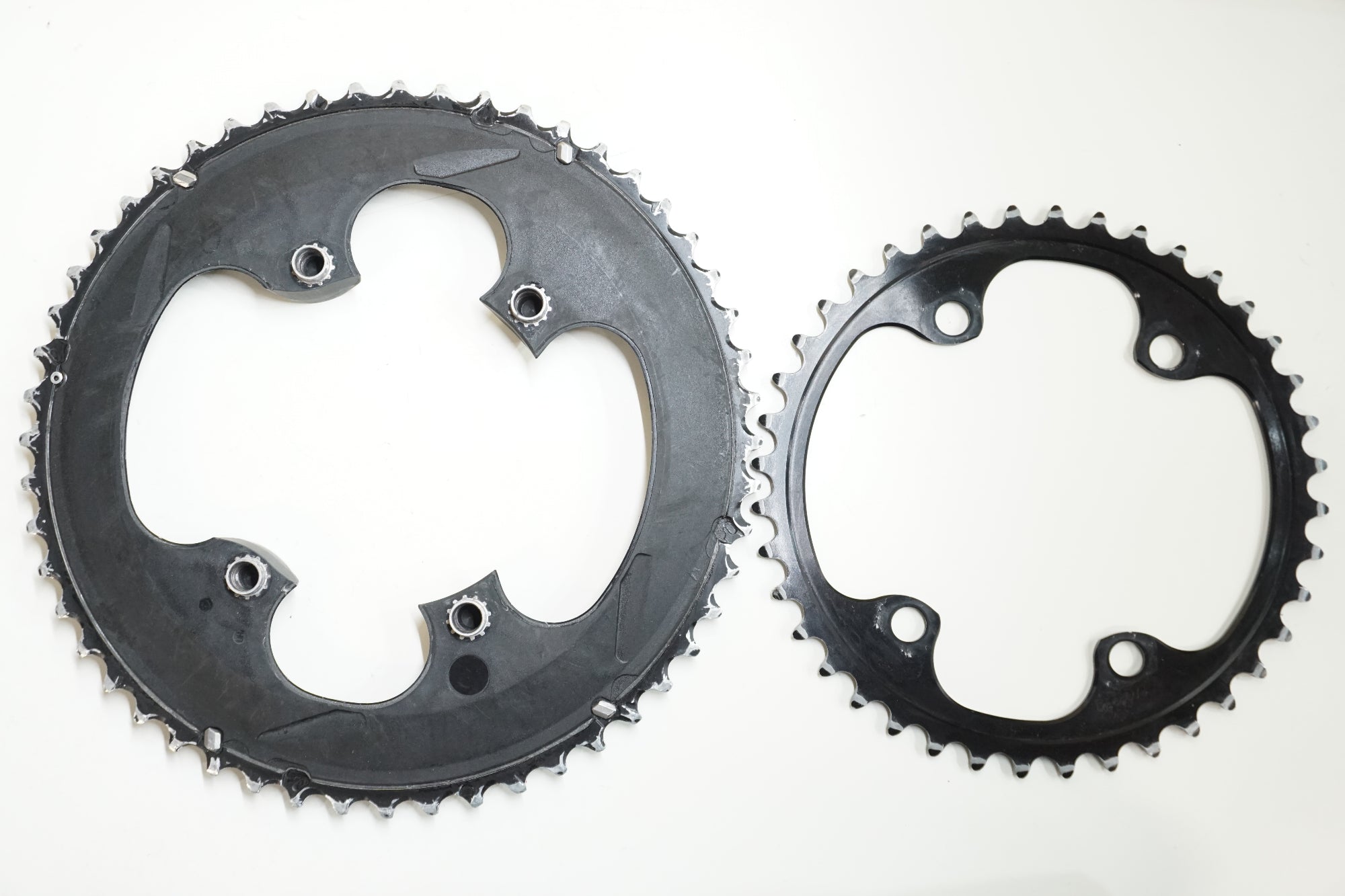 SHIMANO 「シマノ」 ULTEGRA FC-R8100 52-36T チェーンリングセット