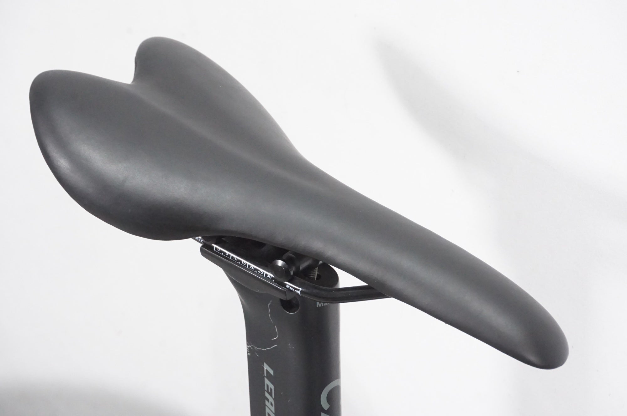 LEADER BIKES 「リーダーバイク」 735TR 2020年モデル ピストバイク / 中目黒店