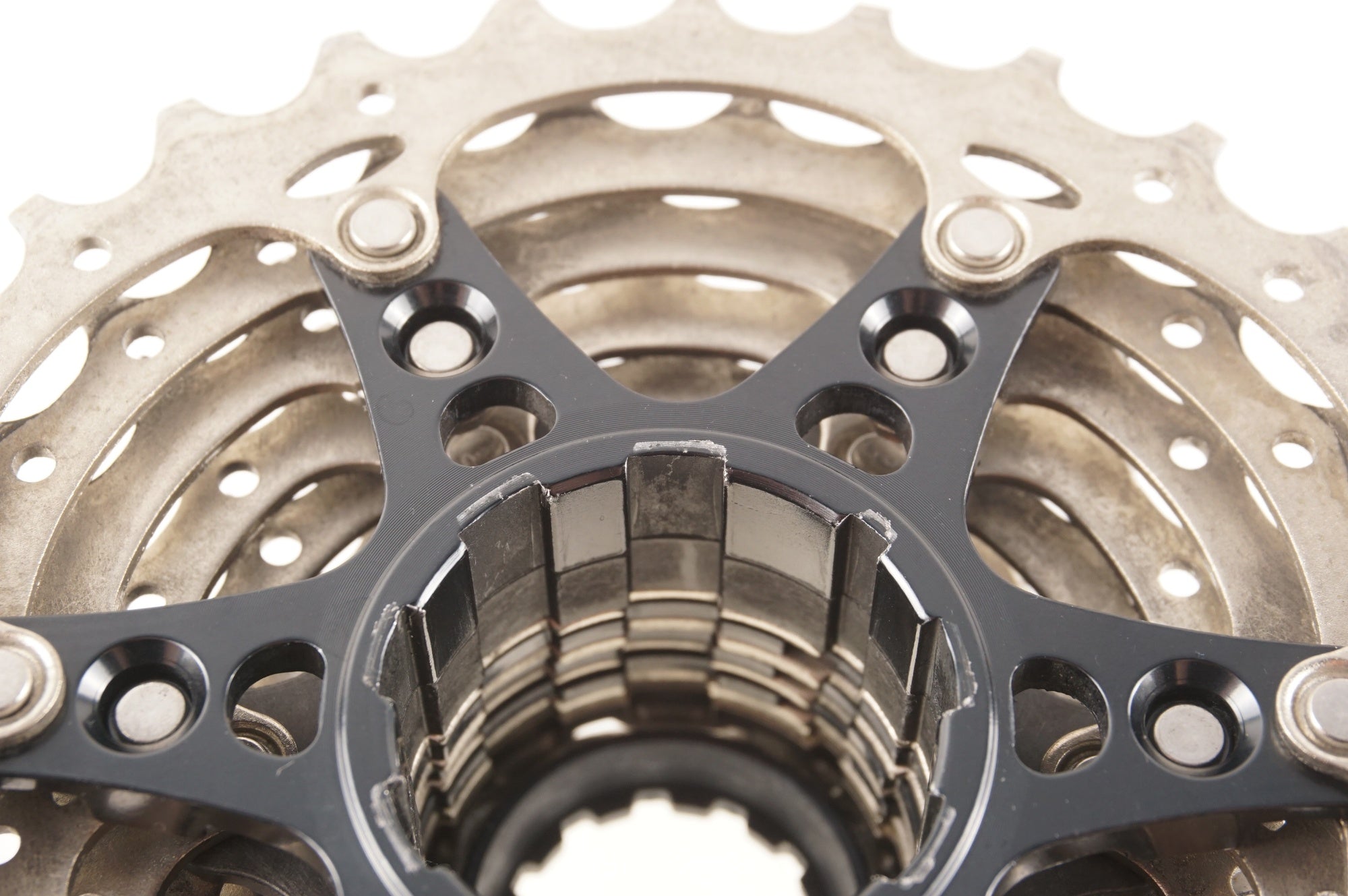 SHIMANO 「シマノ」 ULTEGRA CS-R8000 11S 11-28T スプロケット / 中