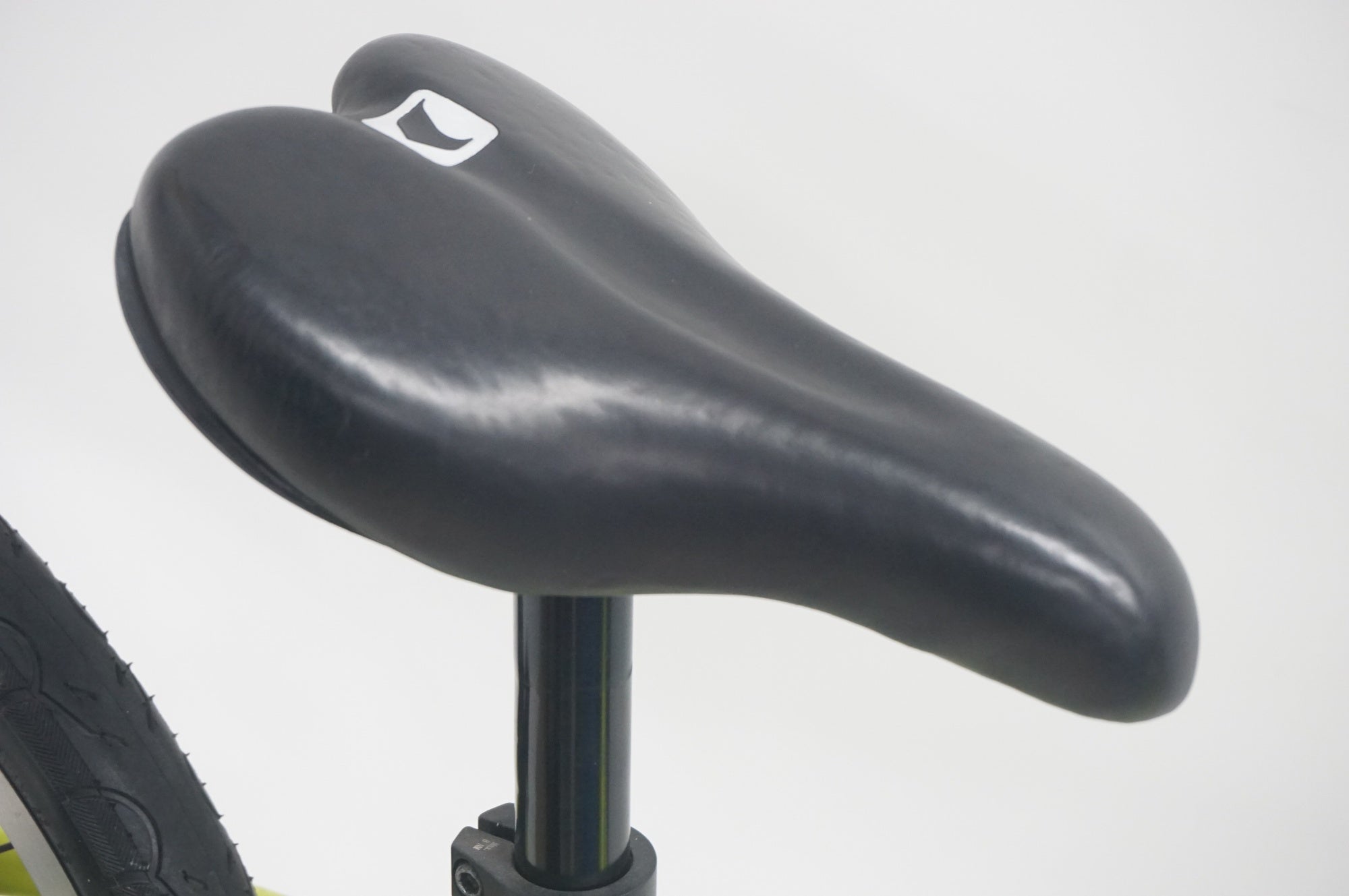 LOUIS GARNEAU 「ルイガノ」 LGY K18 LITE 2021年モデル 18インチ キッズバイク / 福岡店