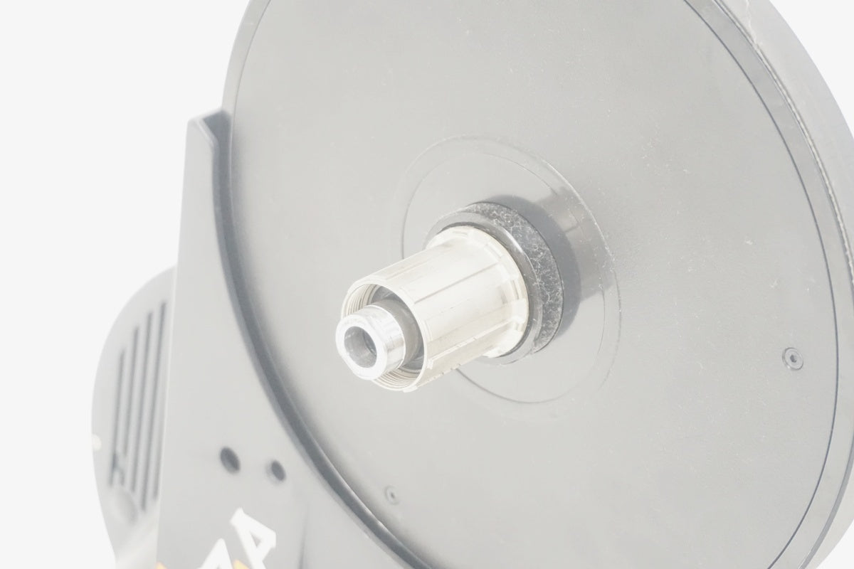 XPLOVA 「エクスプローバ」 NOZA ONE サイクルトレーナー / 京都八幡店