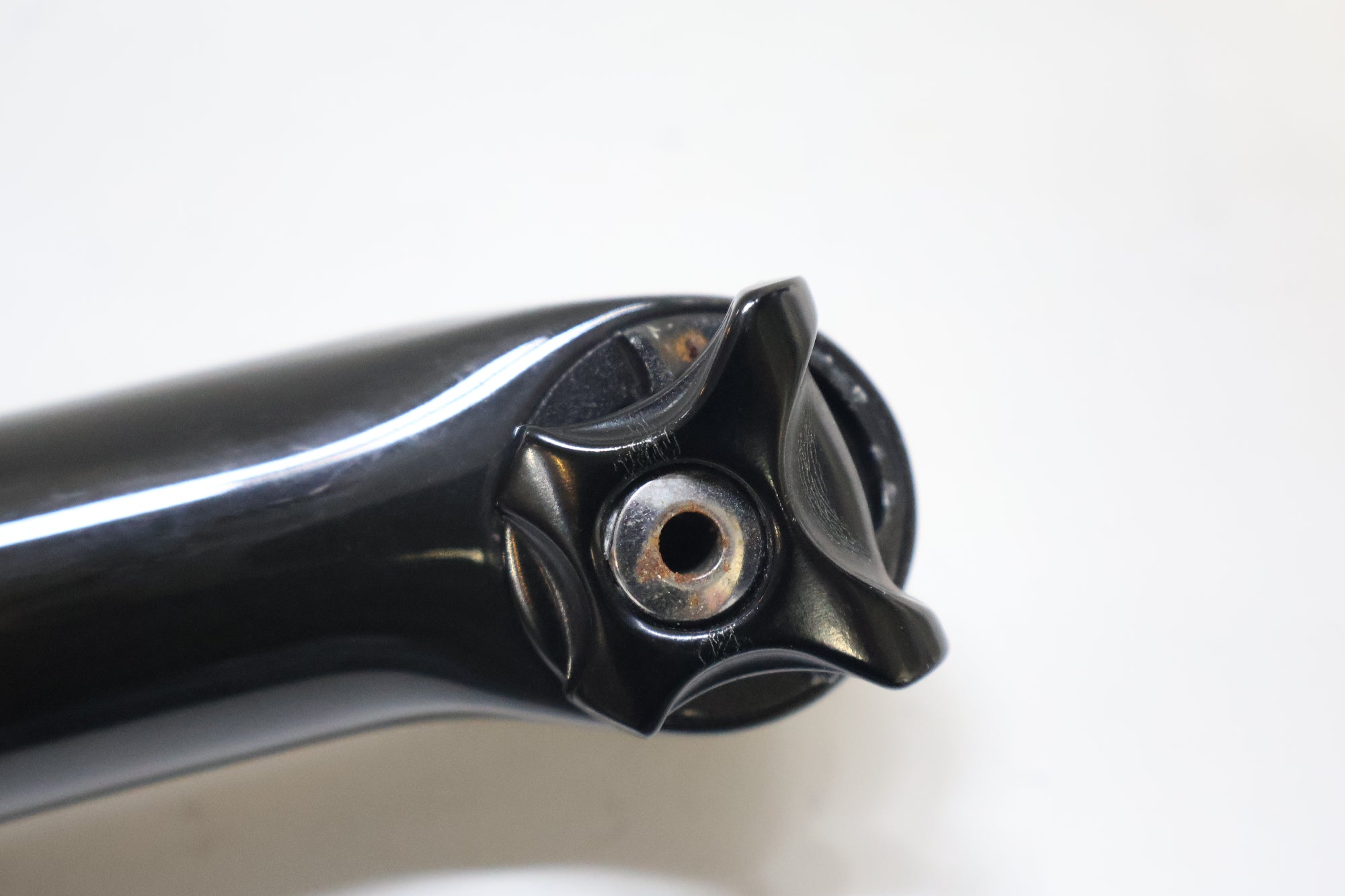 BONTRAGER 「ボントレガー」 カーボンシートマストキャップ / 高知店