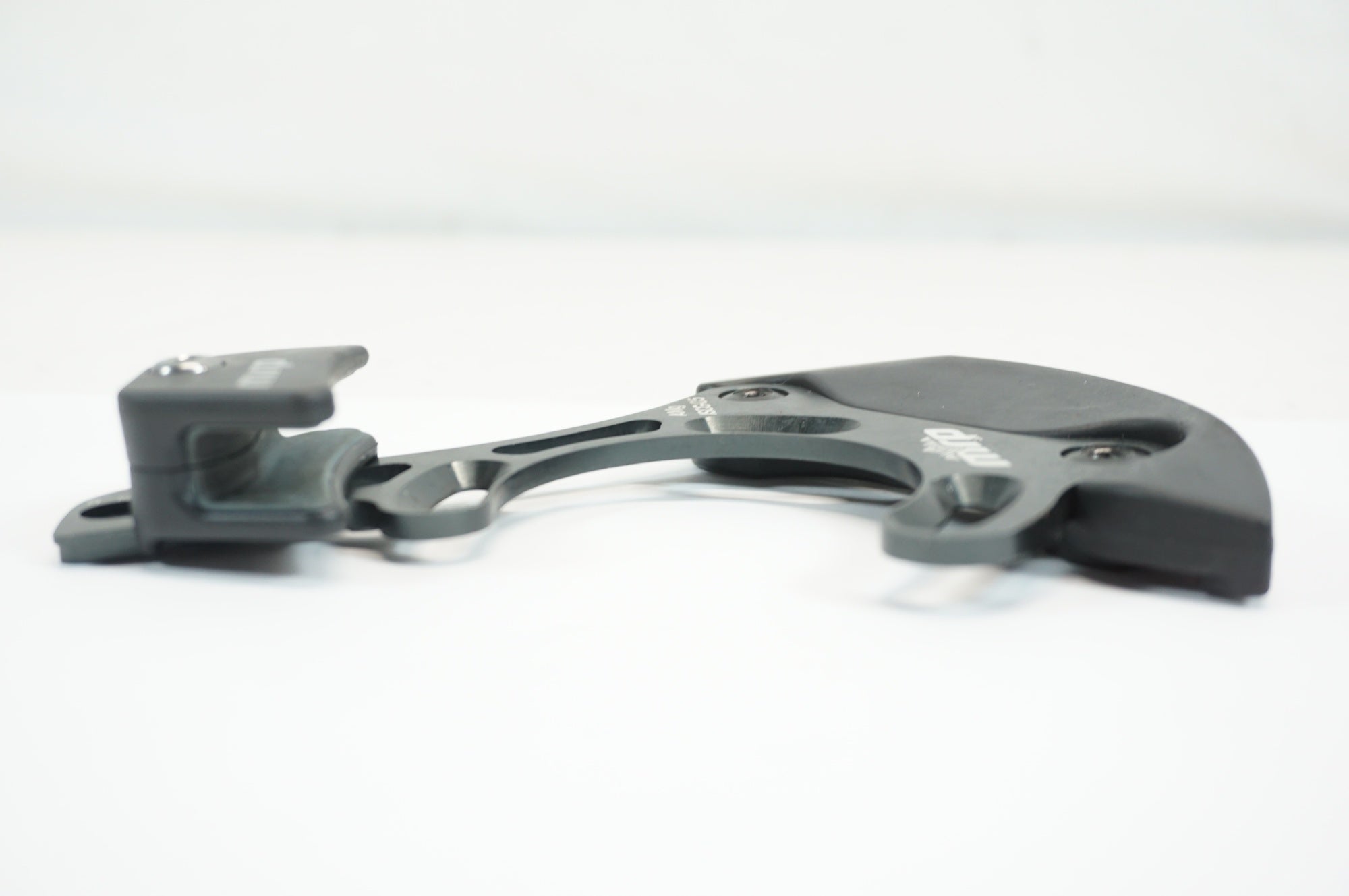 MRP 「エムアールピー」 ISCG-05 チェーンガイド / 宇都宮店