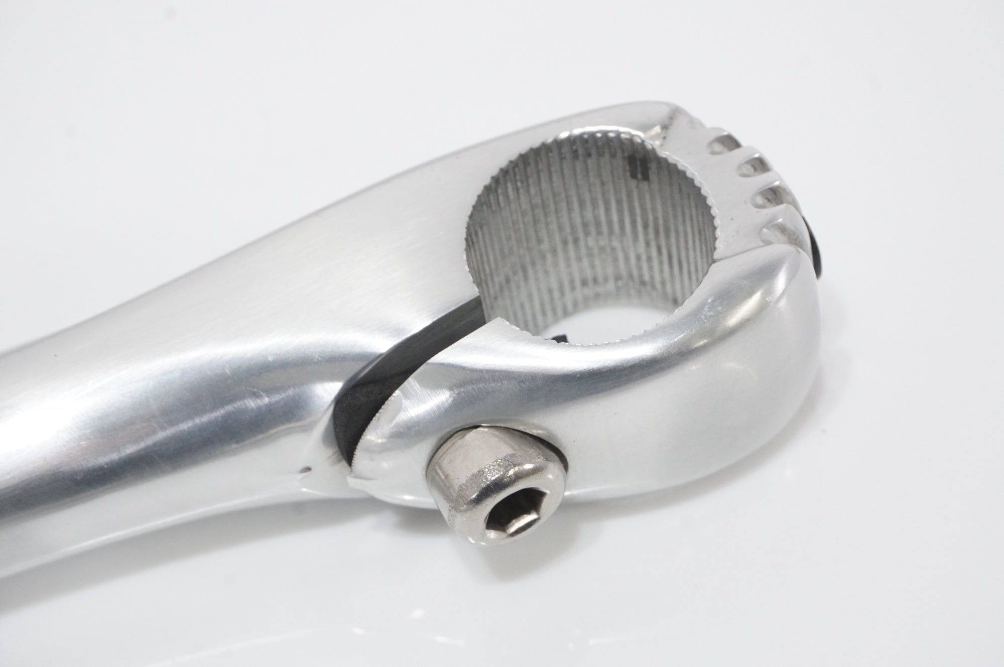 CINELLI 「チネリ」 101 φ26.4 125mm ステム / AKIBA店