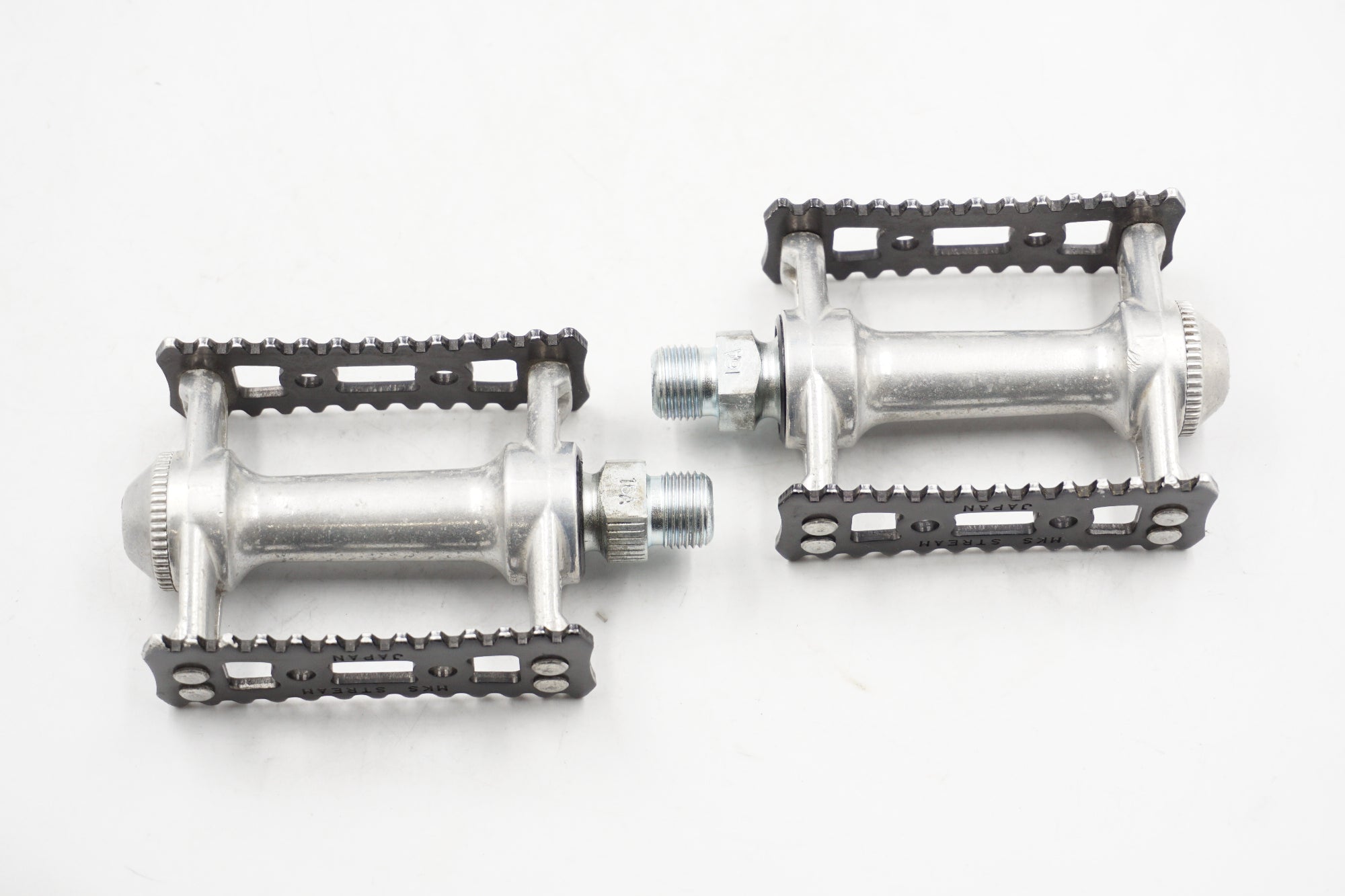 MKS 「ミカシマ」 STREAM ペダル/ 奈良店