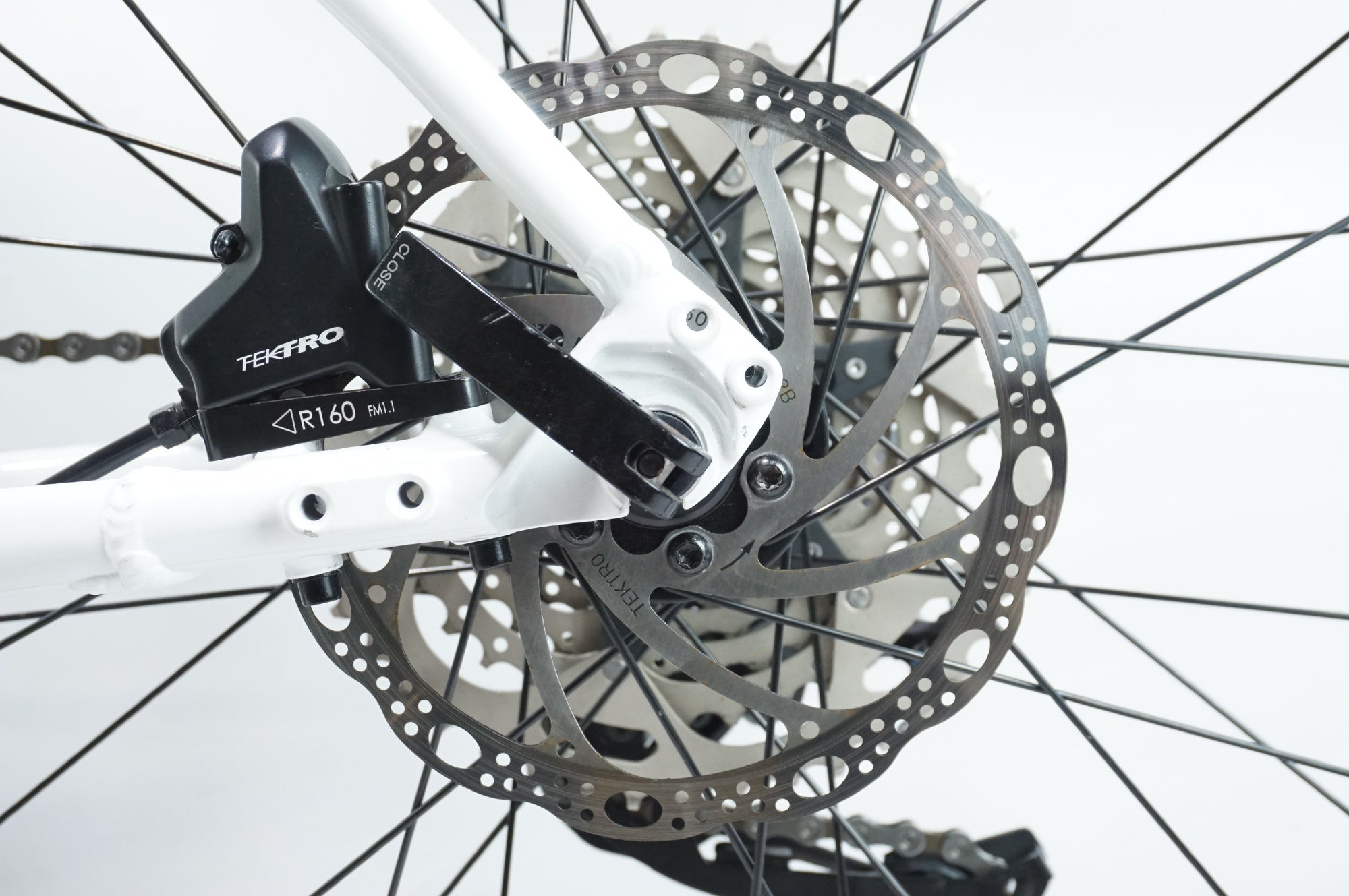 TREK 「トレック」 FX3 DISC 2023年モデル クロスバイク / 中目黒店