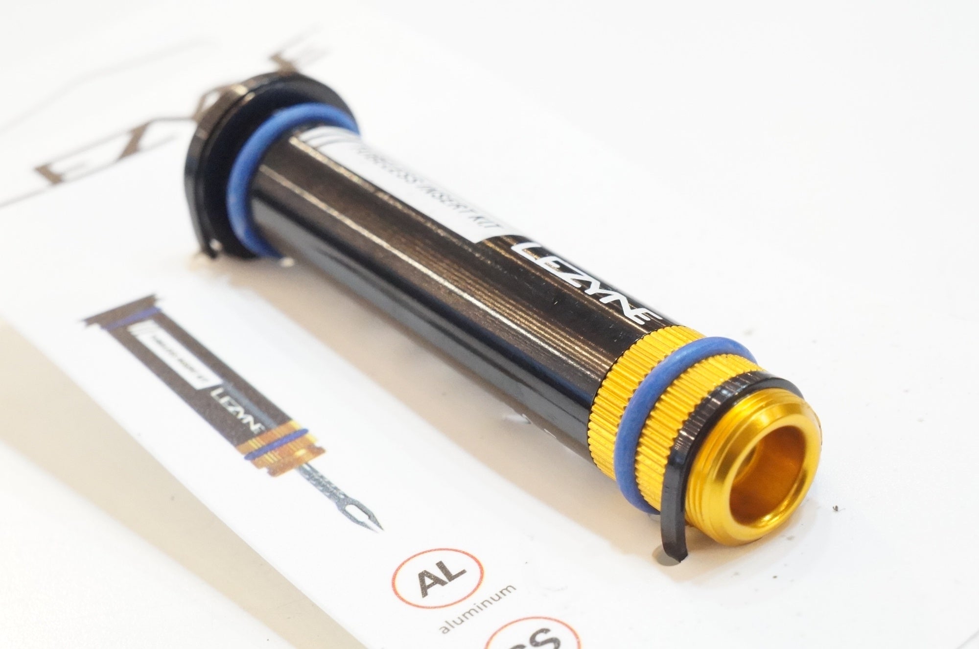 LEZYNE 「レザイン」 TUBELESS INSERT KIT / 浦和ベース
