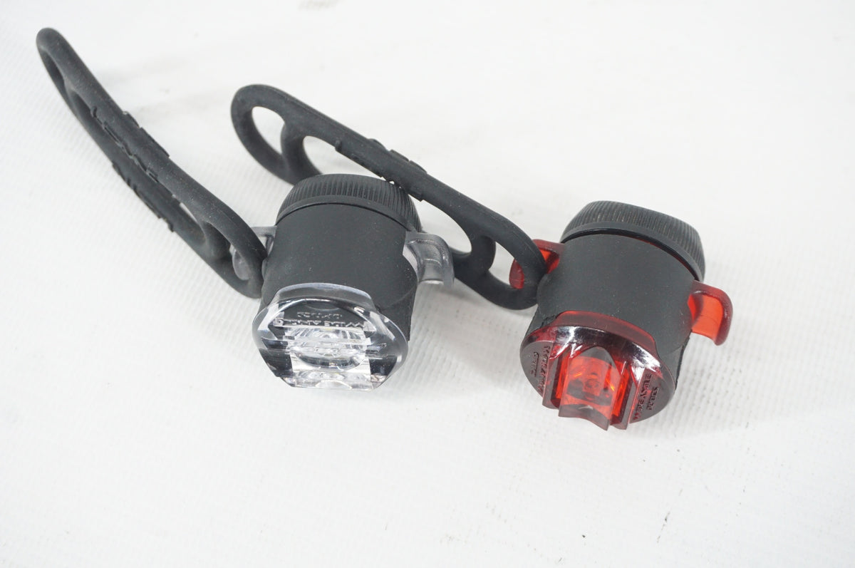 LEZYNE 「レザイン」 FEMTO USB ライトセット / 阪急塚口店