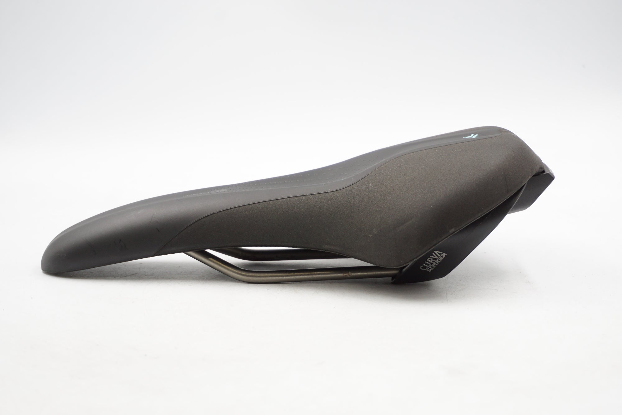 SELLE ROYAL 「セラロイヤル」 SCIENTIA A2 サドル / 奈良店