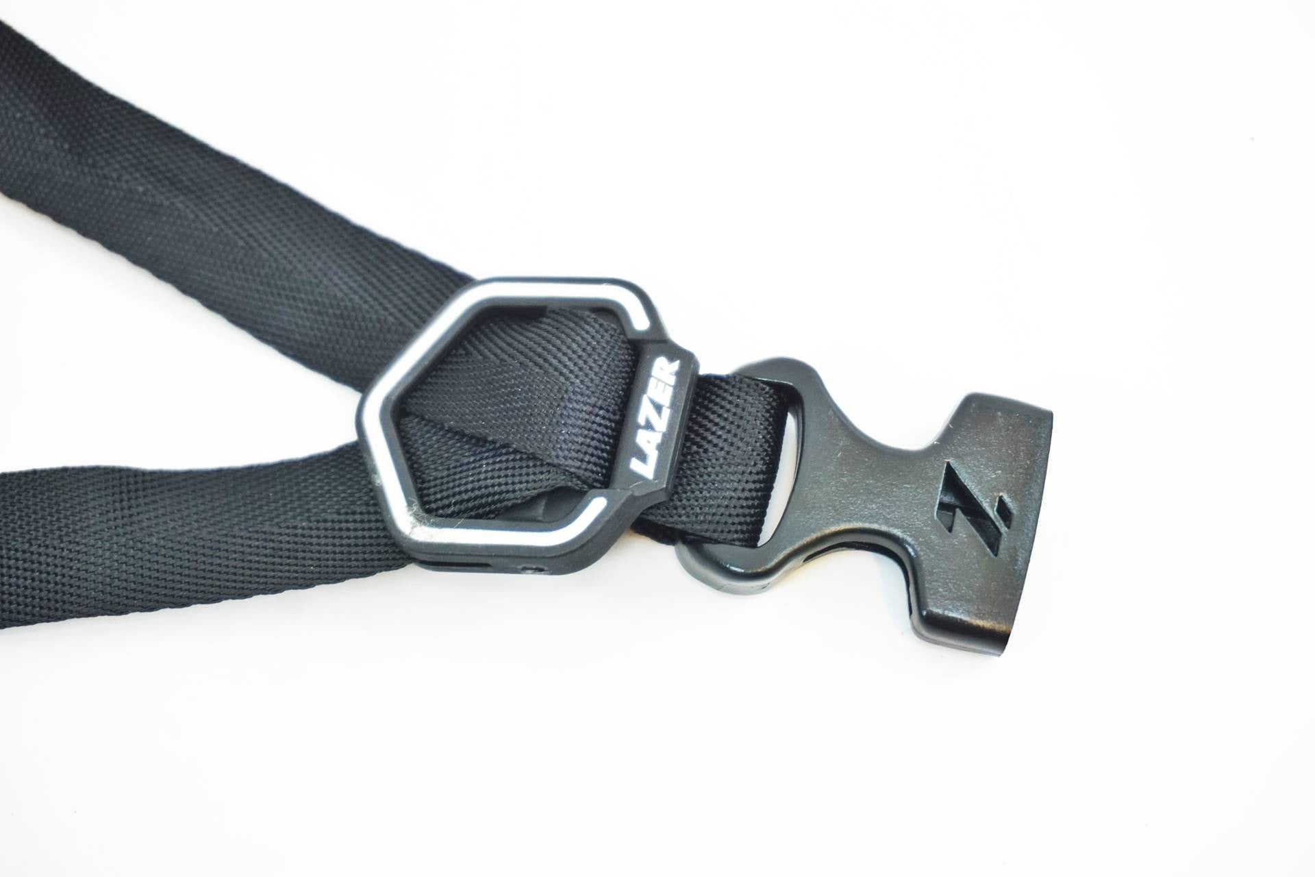 LAZER 「レーザー」 GENESIS Sサイズ ヘルメット / 有明ガーデン店