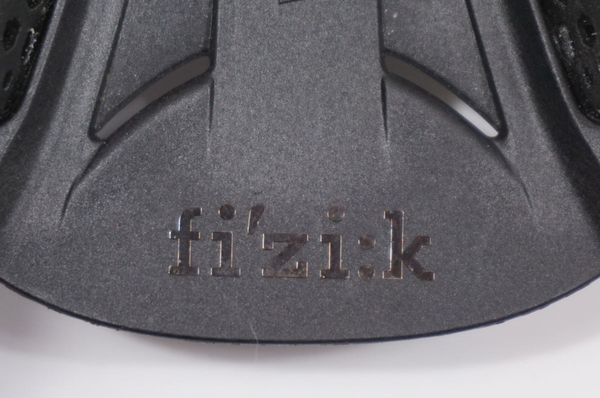 FIZIK 「フィジーク」 ANTARES VERSUS EVO R3 ADAPTIVE サドル / 世田谷店