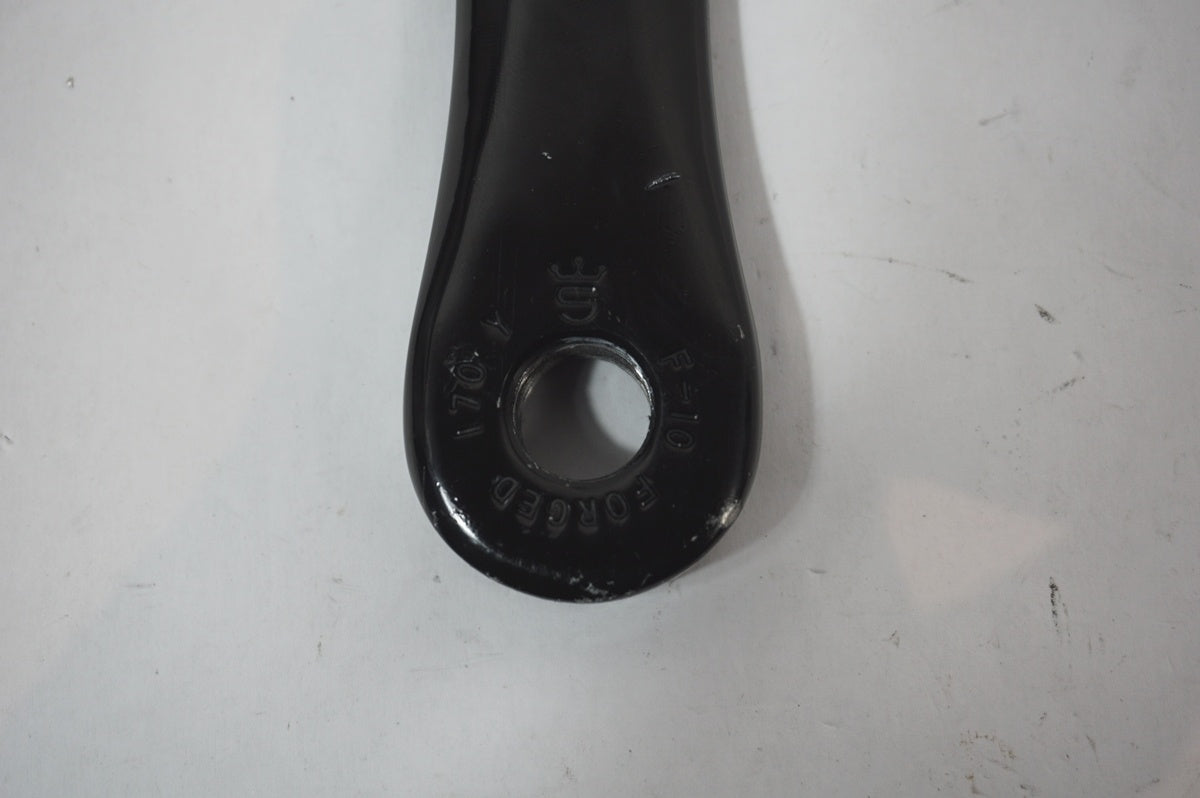 スギノ RD2Rクランク SUGINO 「スギノ」 RD2R 46T 165mm クランクセット / AKIBA店
