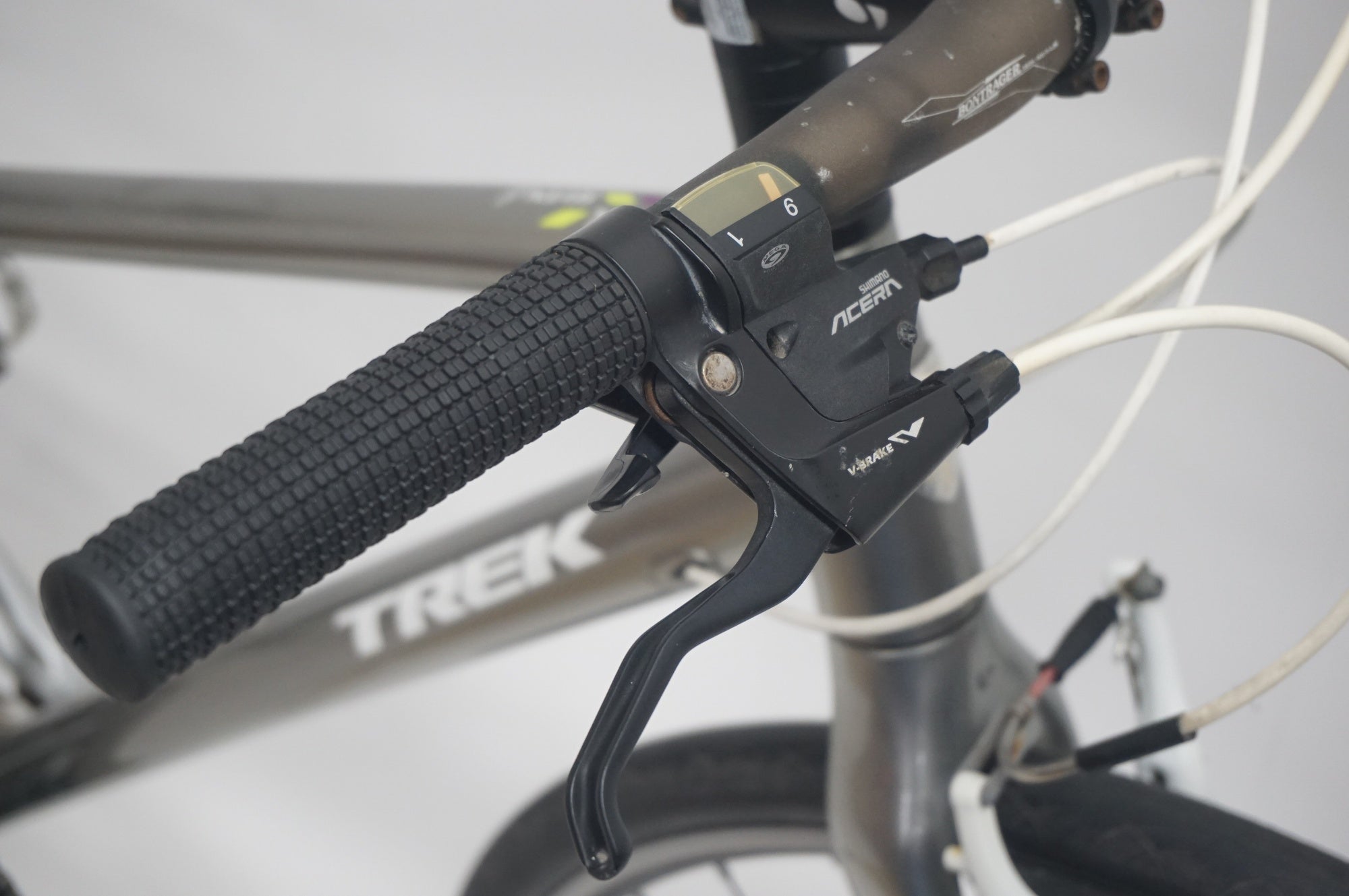 TREK 「トレック」 7.4 FX WSD 2015-2016年モデル クロスバイク / 福岡