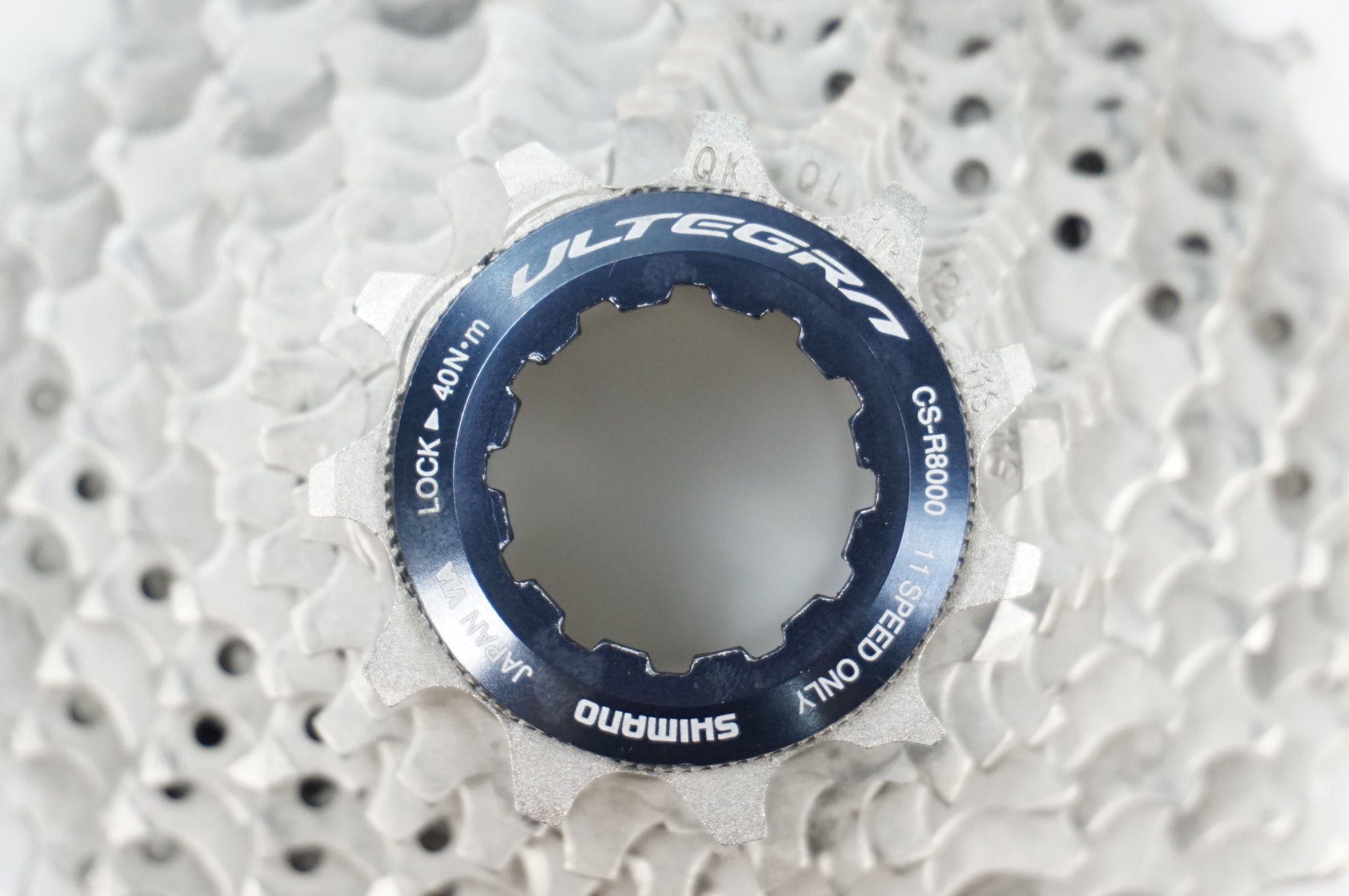 SHIMANO 「シマノ」 ULTEGRA CS-R8000 11-28T スプロケット