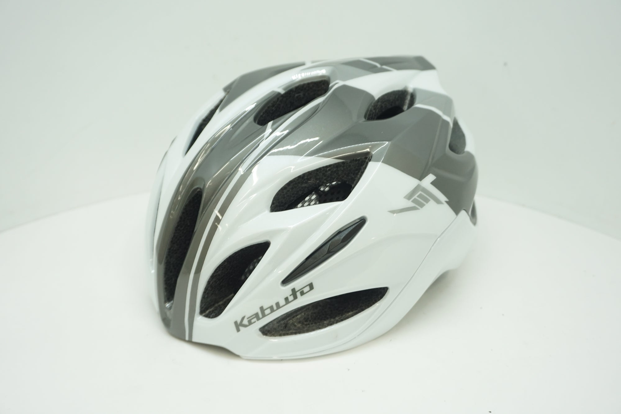 OGK KABUTO 「オージーケーカブト」 VITT S/Mサイズ ヘルメット / 大阪美原北インター店