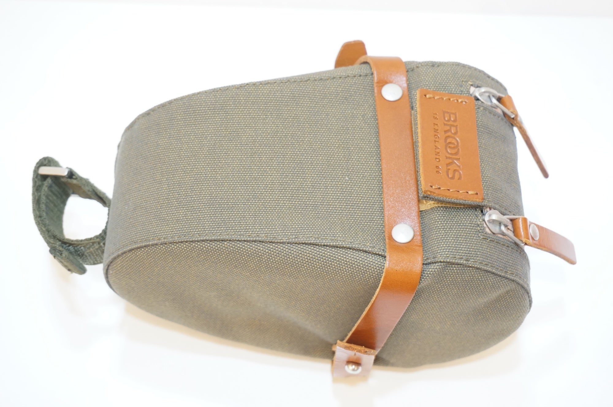 ブルックス（BROOKS）サドルバッグIsle of Wight Mサイズ 新品 BROOKS 「ブルックス」 ISLE OF WIGHT SADDLE BAG Mサイズ 1.2L サドル