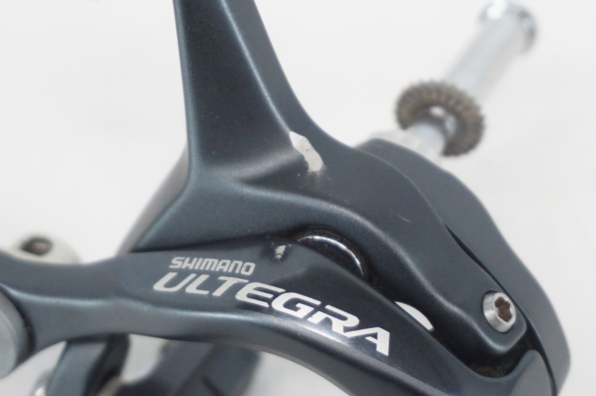 SHIMANO 「シマノ」 ULTEGRA BR-6700 フロントのみ キャリパーブレーキ