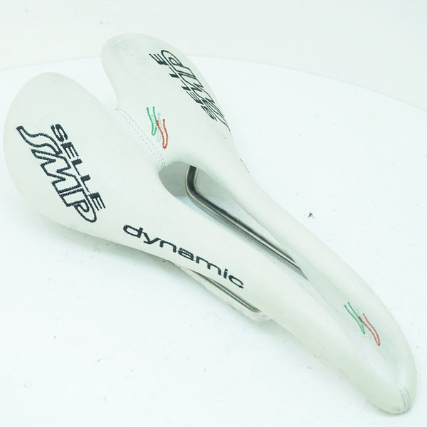 Selle SMP Dynamic ホワイト　ロードバイクサドル SELLE SMP 「セラエスエムピー」 DYNAMIC サドル / 大阪美原北インター