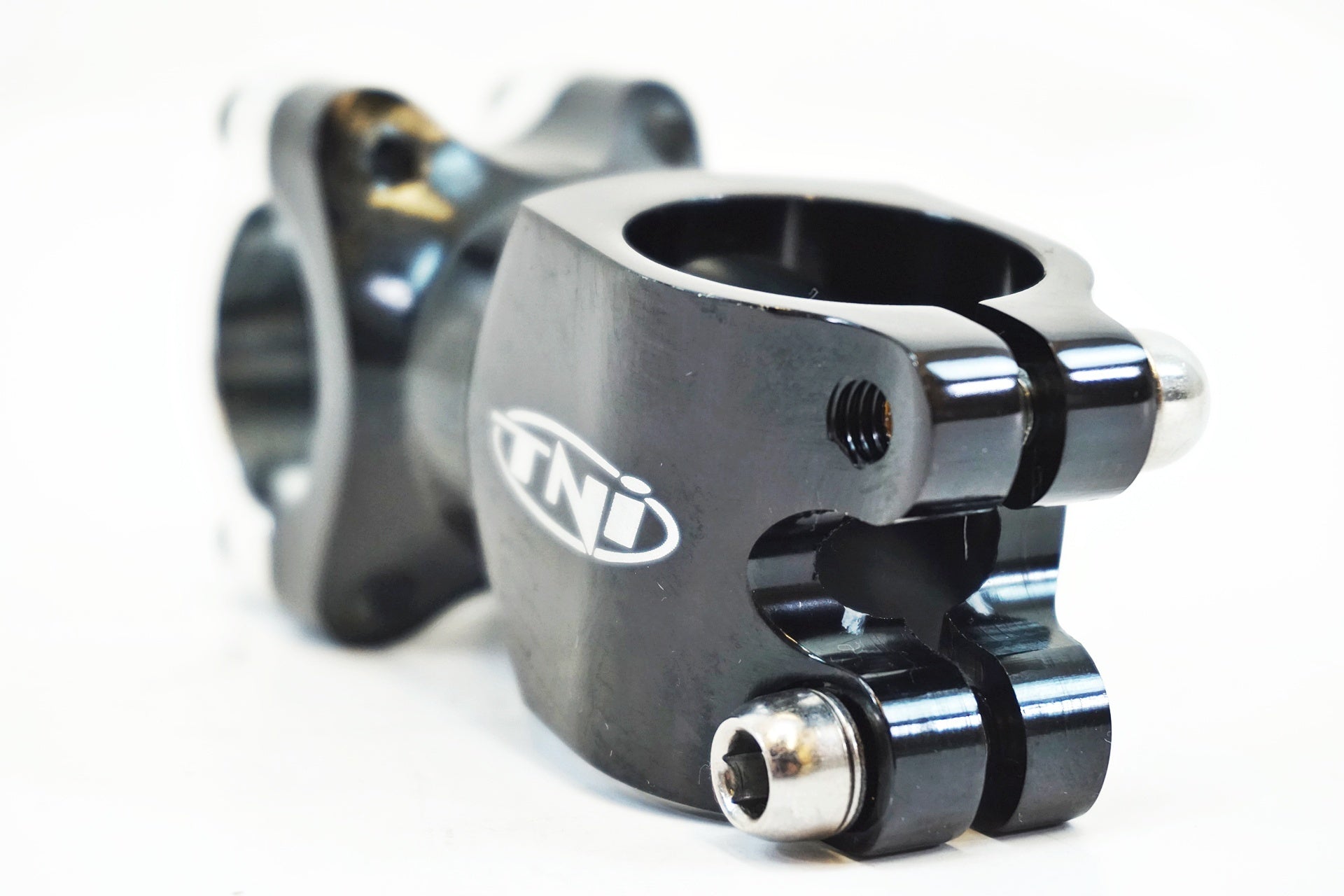 TNI 「ティーエヌアイ」 CNC 50mm Φ26.0 ステム / 有明ガーデン店