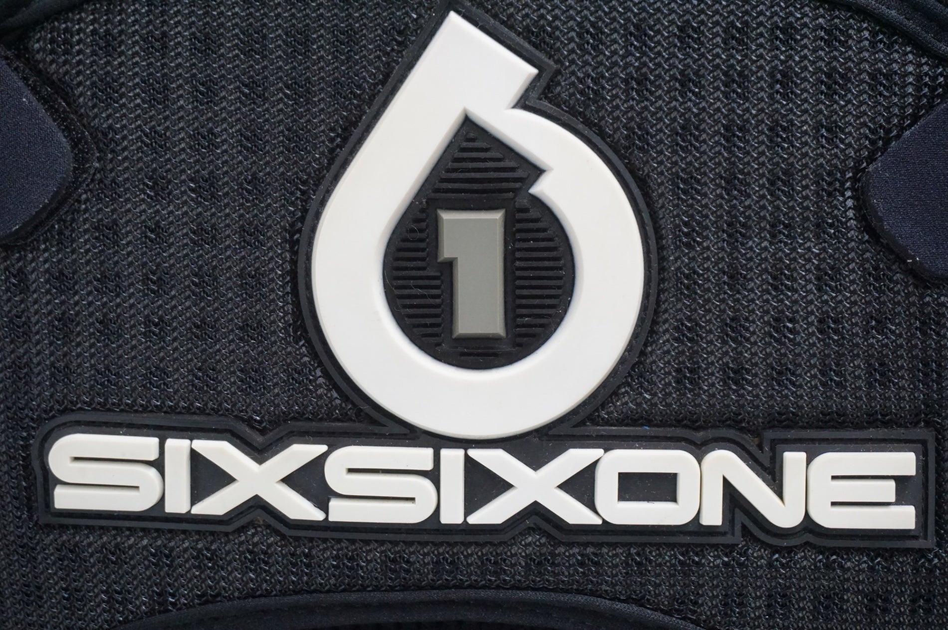 ジャンク SIXSIXONE 「シックスシックスワン」 サイズ不明 ボディ